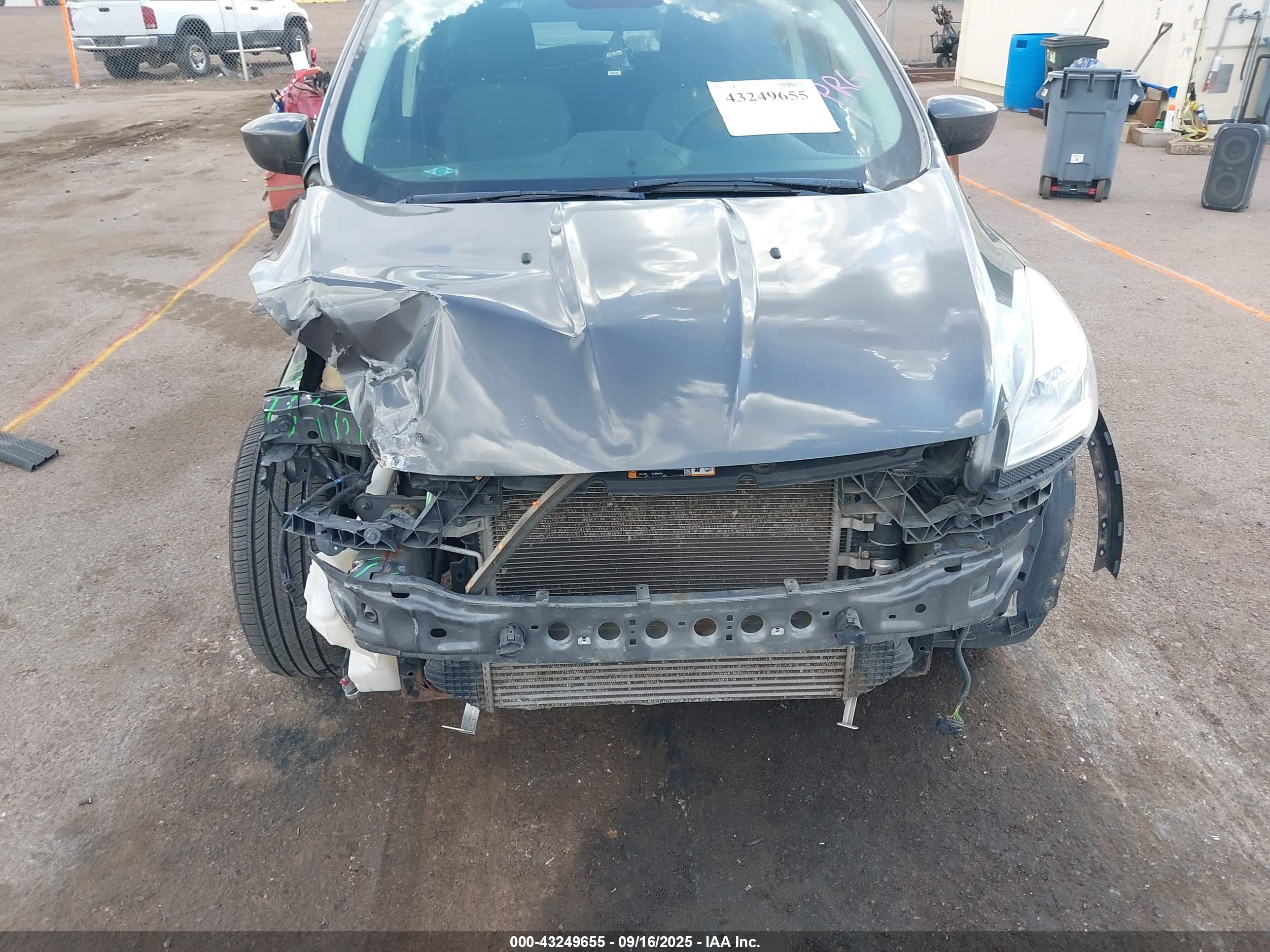 FORD ESCAPE image 6