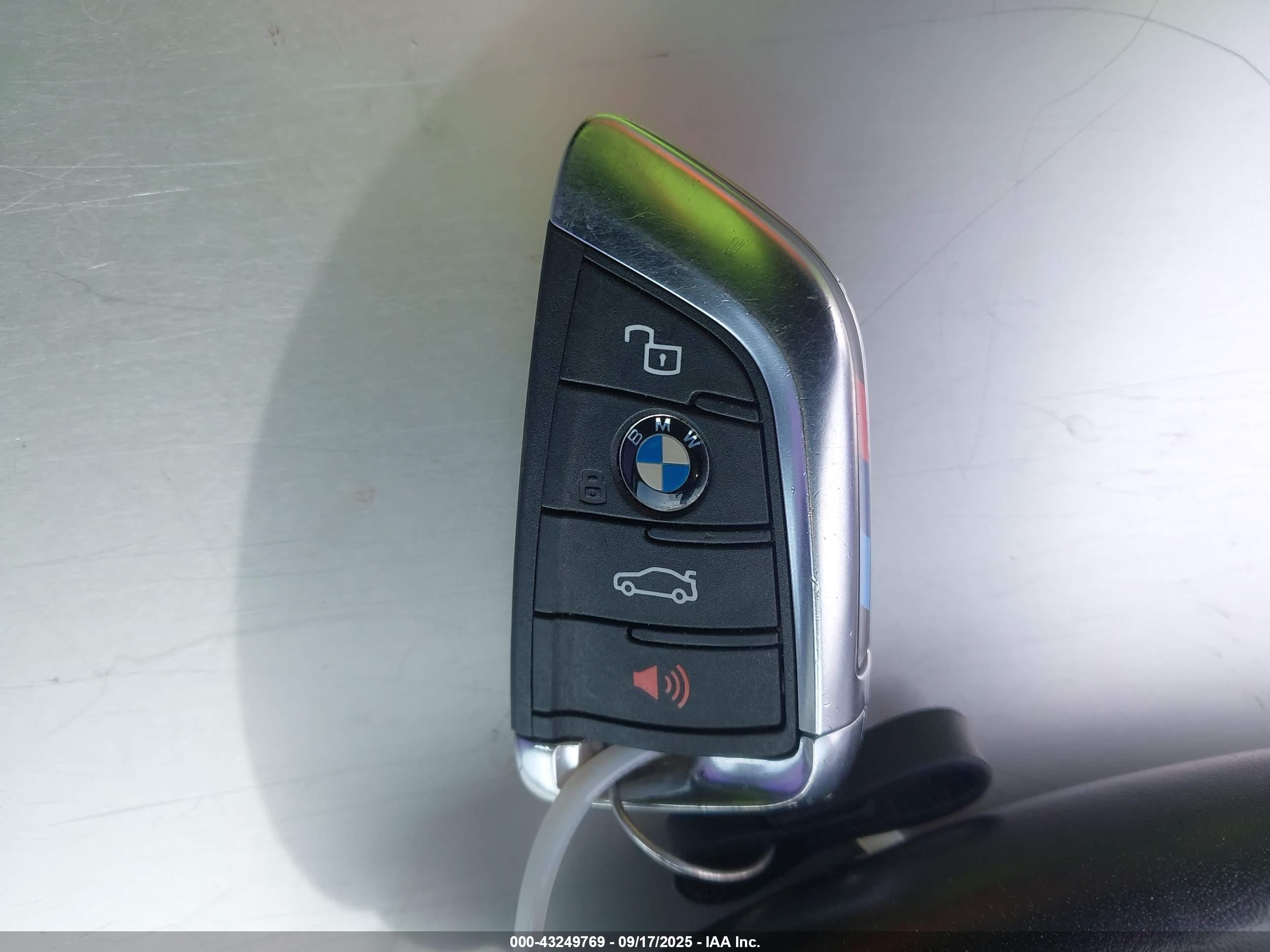 BMW M3 image 11