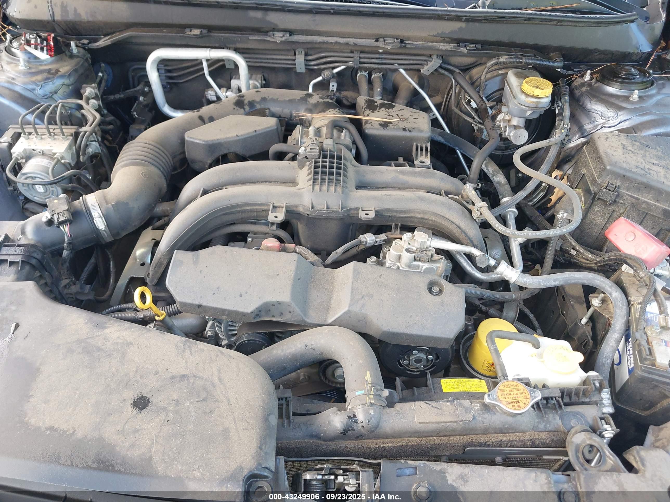 SUBARU OUTBACK image 10