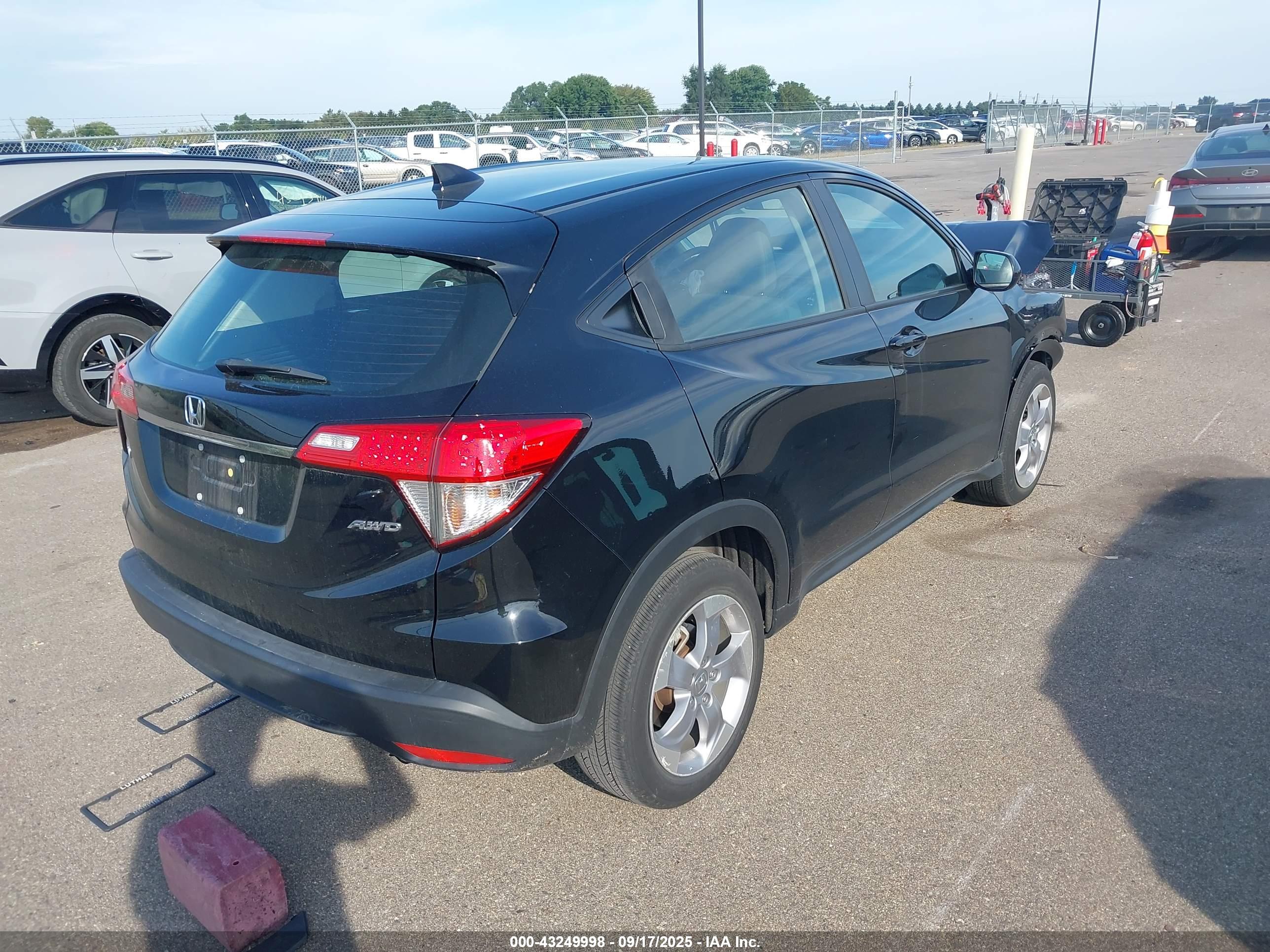 HONDA HR-V image 4