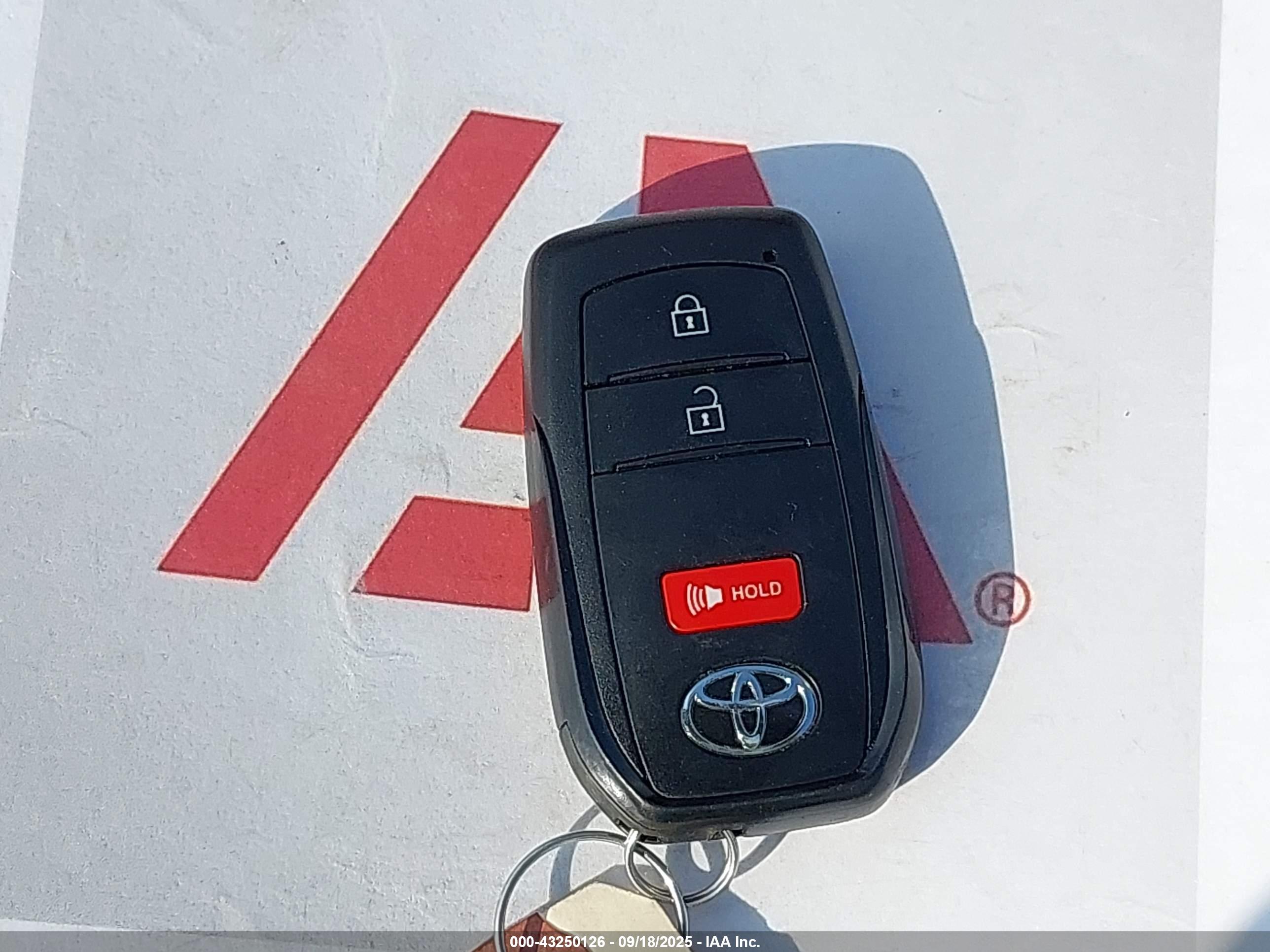 TOYOTA TACOMA image 11