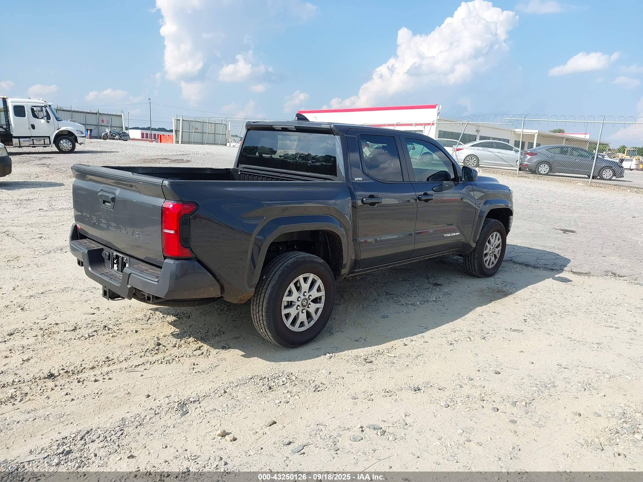 TOYOTA TACOMA image 4