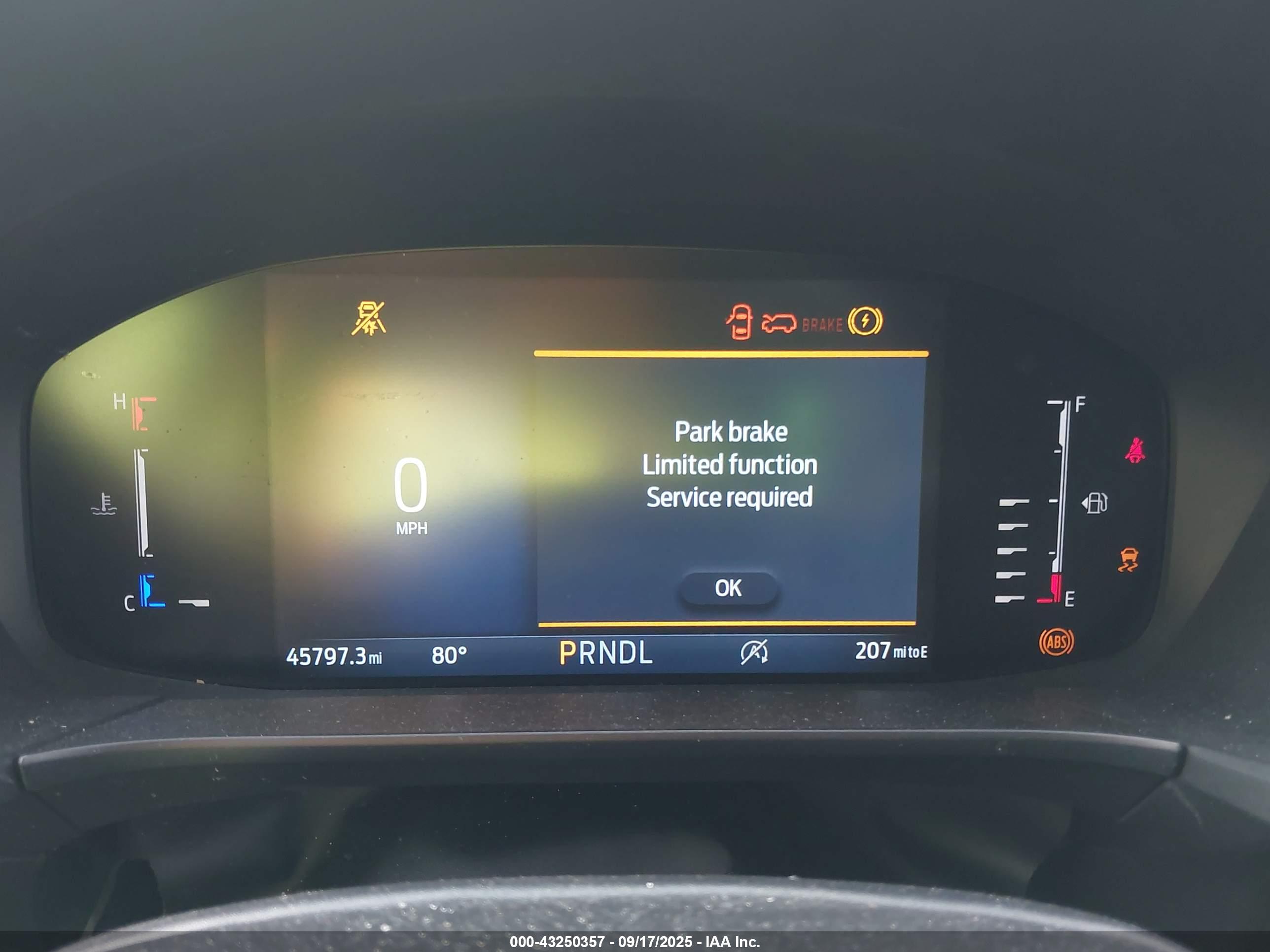 FORD ESCAPE image 7