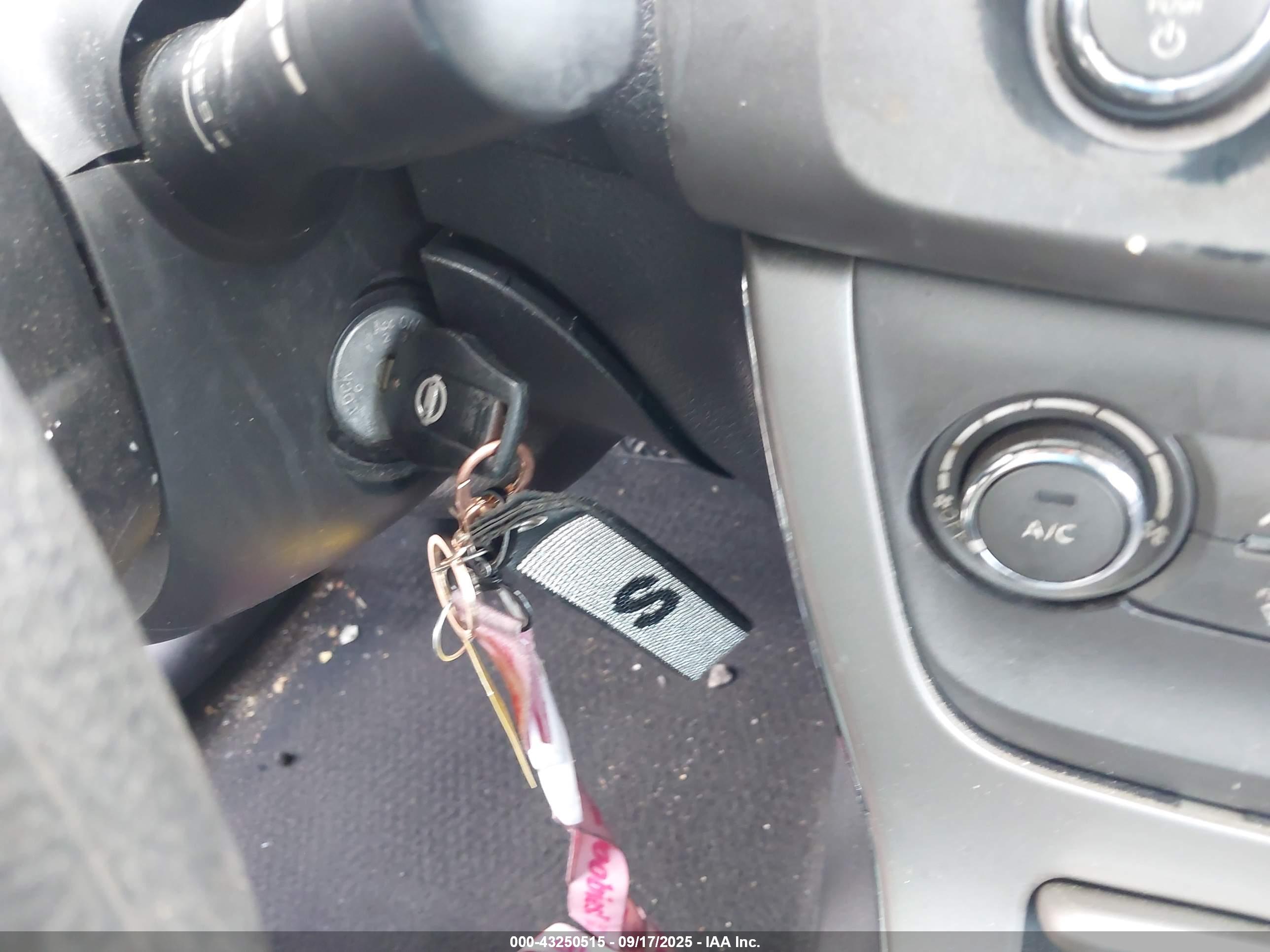 NISSAN SENTRA image 11