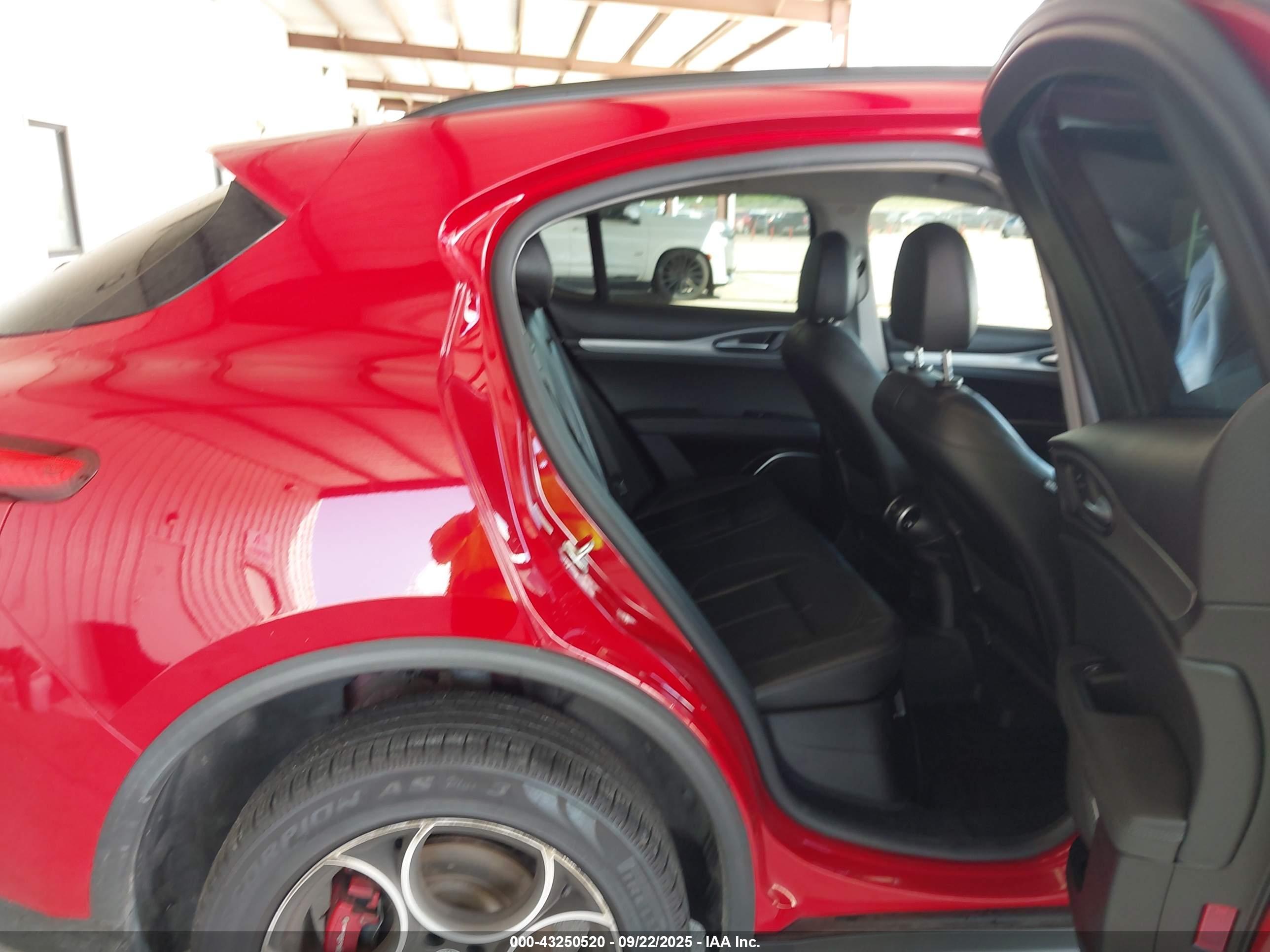 ALFA ROMEO image 8