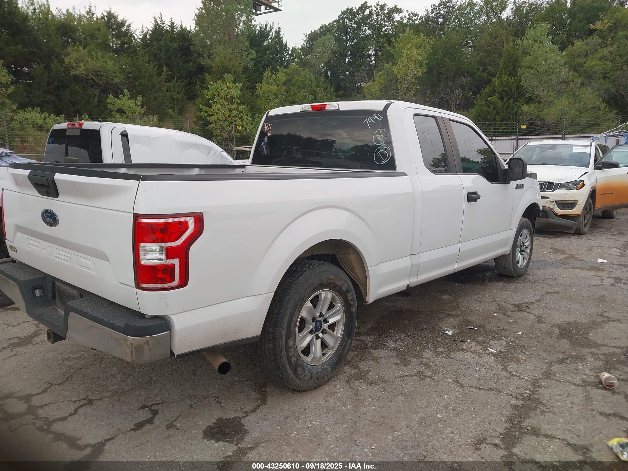 FORD F-150 image 4