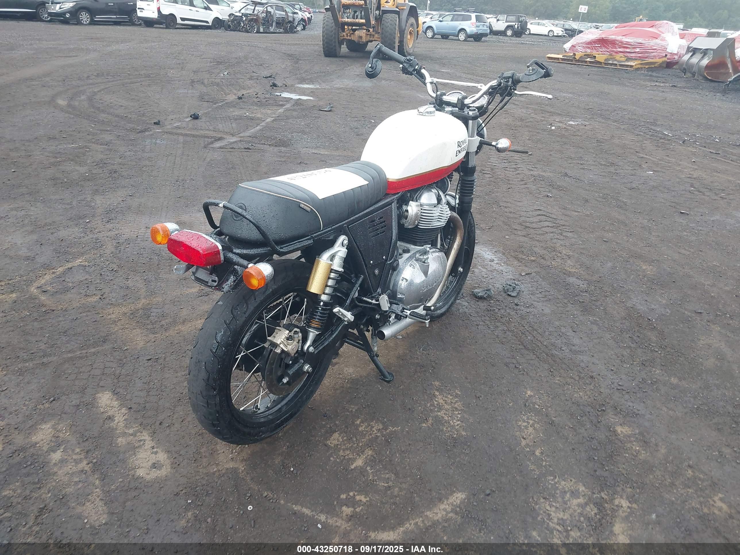 ROYAL ENFIELD image 4