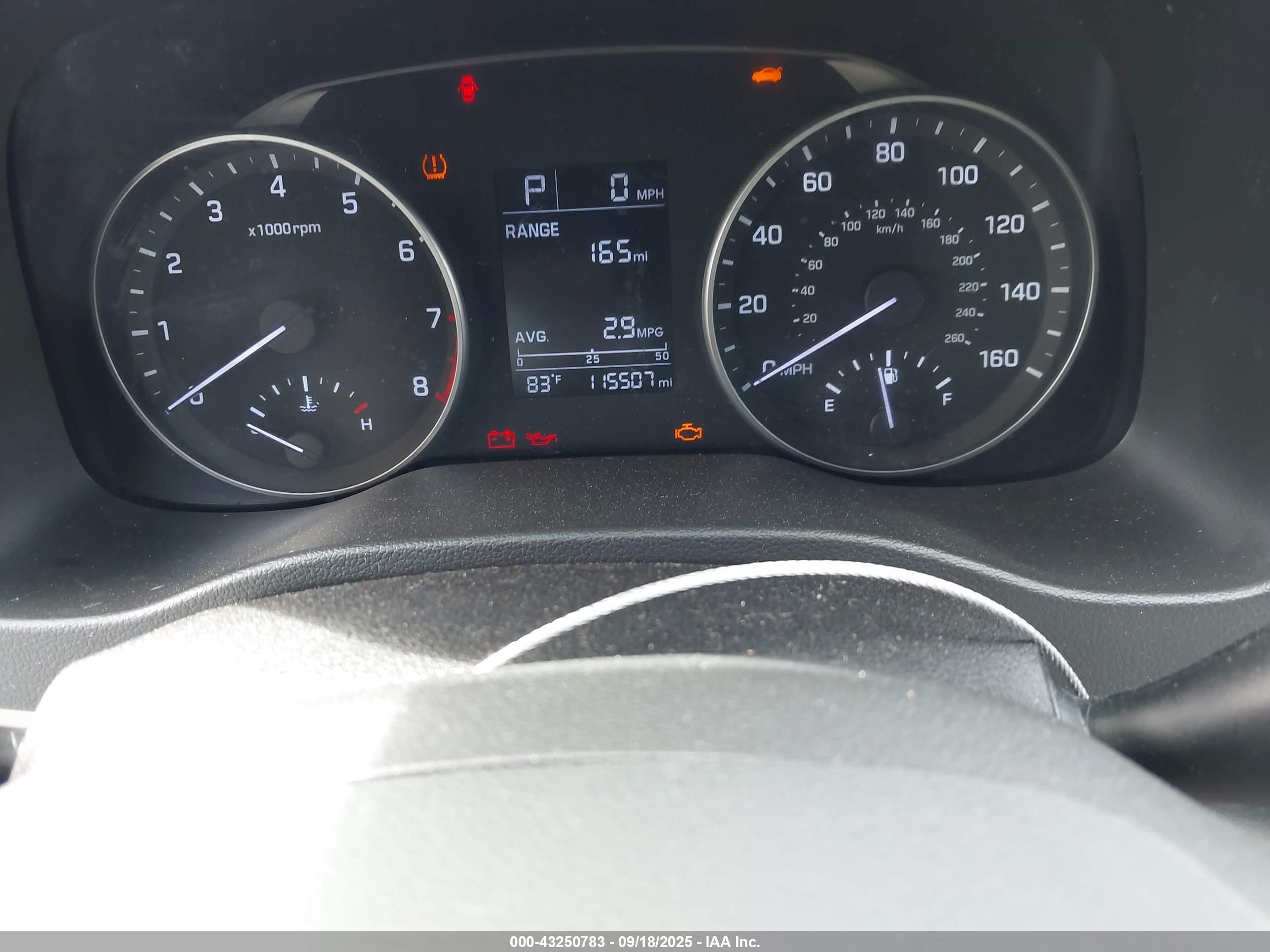 HYUNDAI ELANTRA image 7