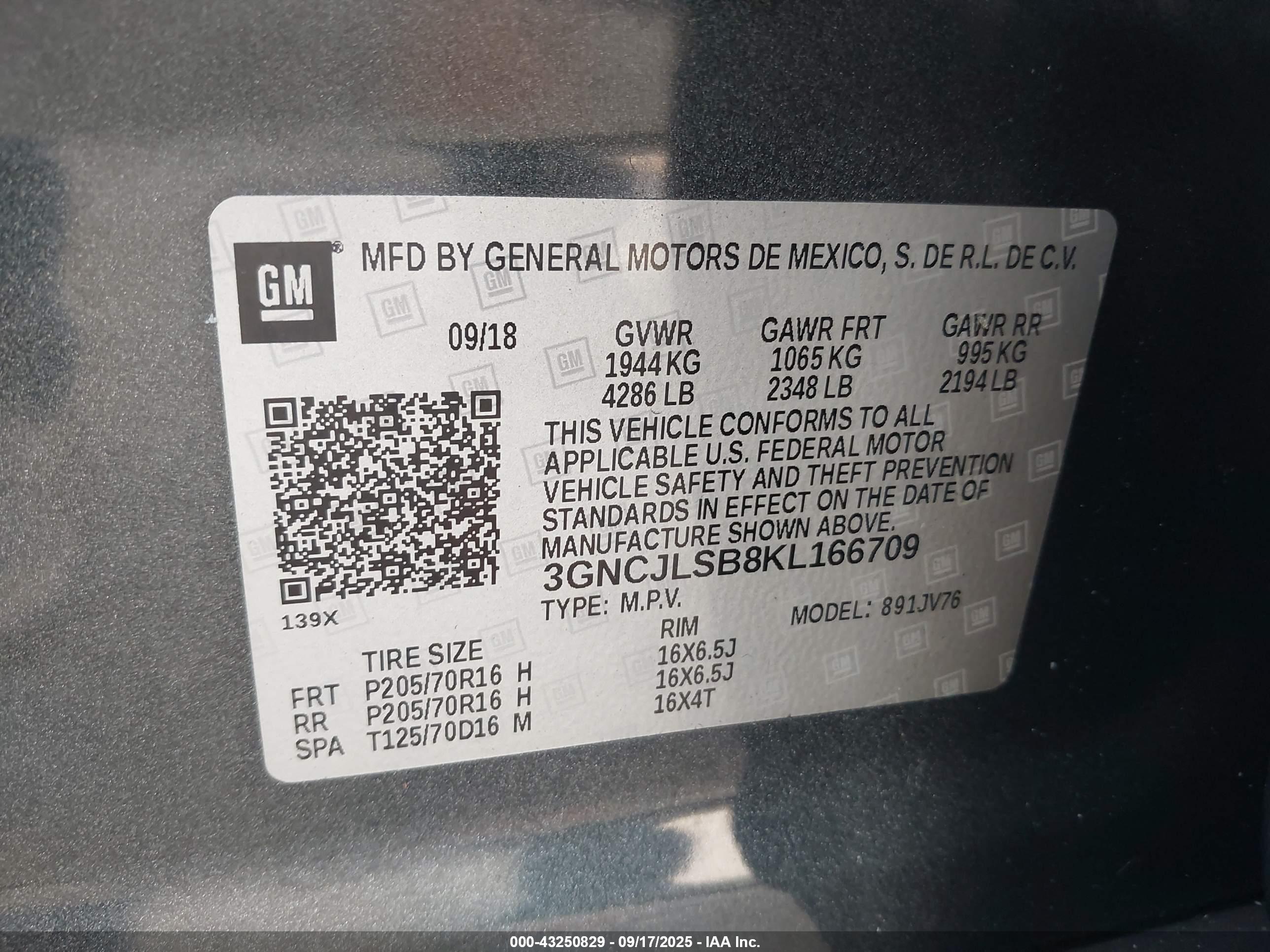 CHEVROLET TRAX image 9