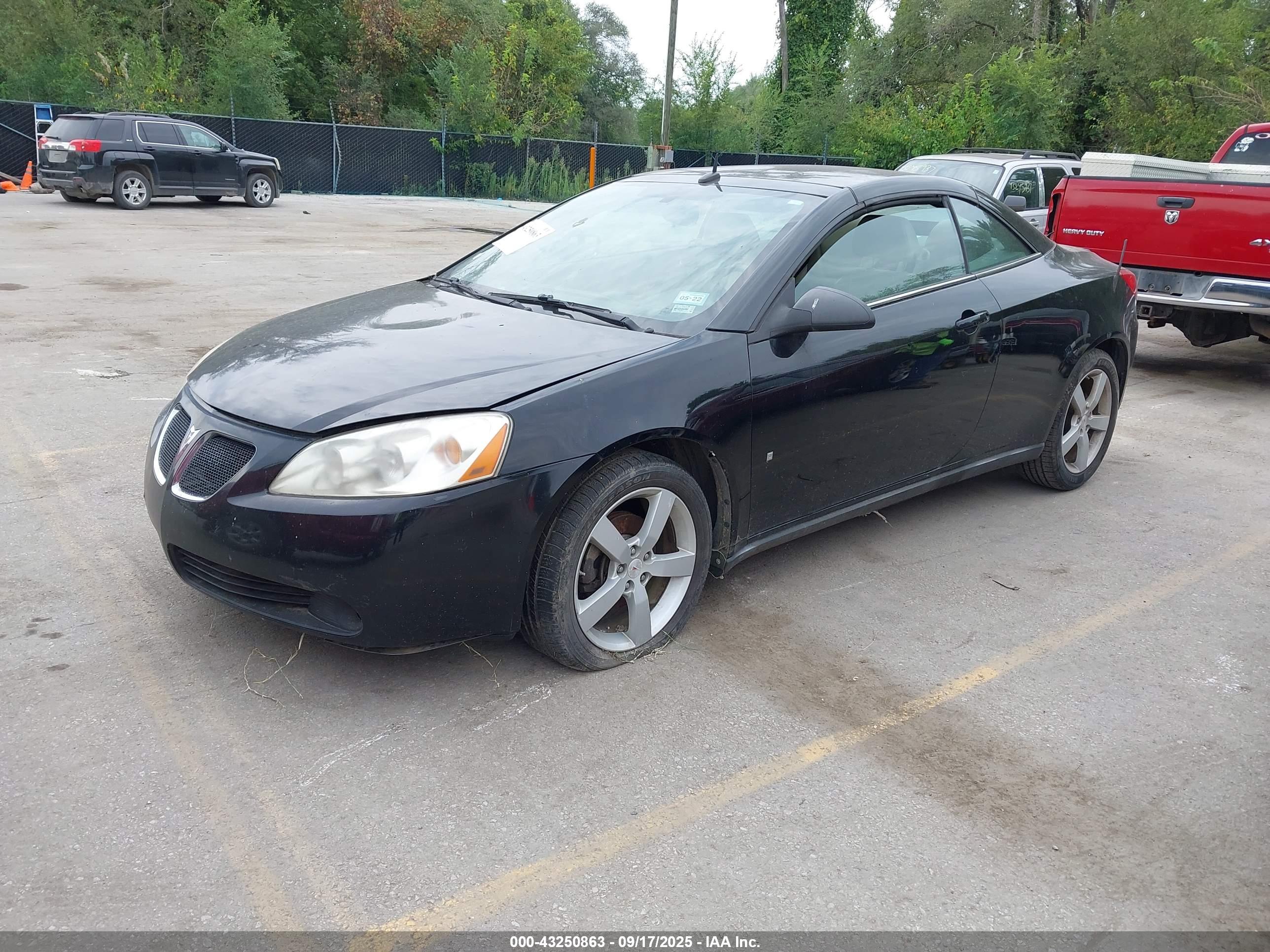 PONTIAC G6 image 2