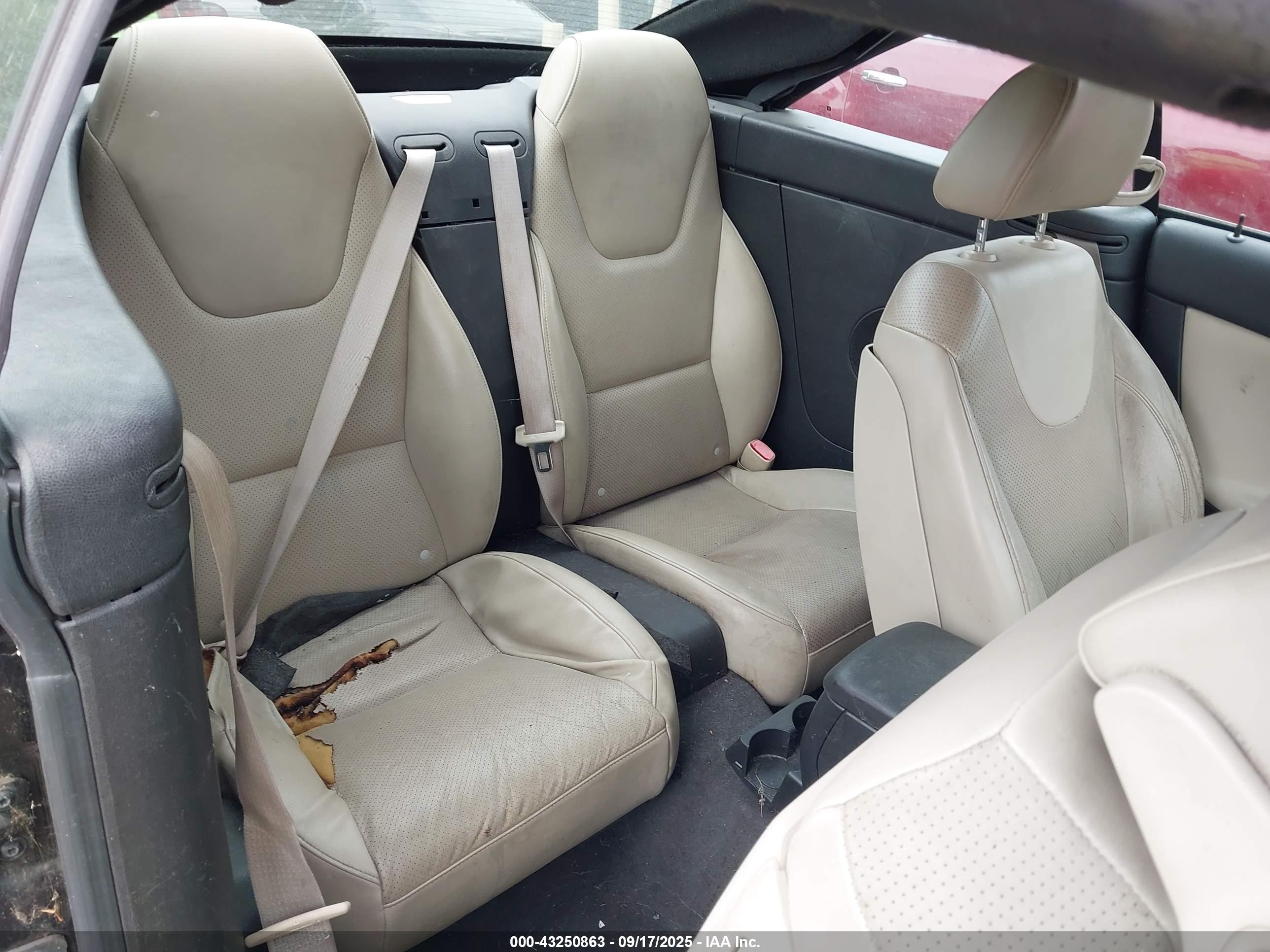 PONTIAC G6 image 8