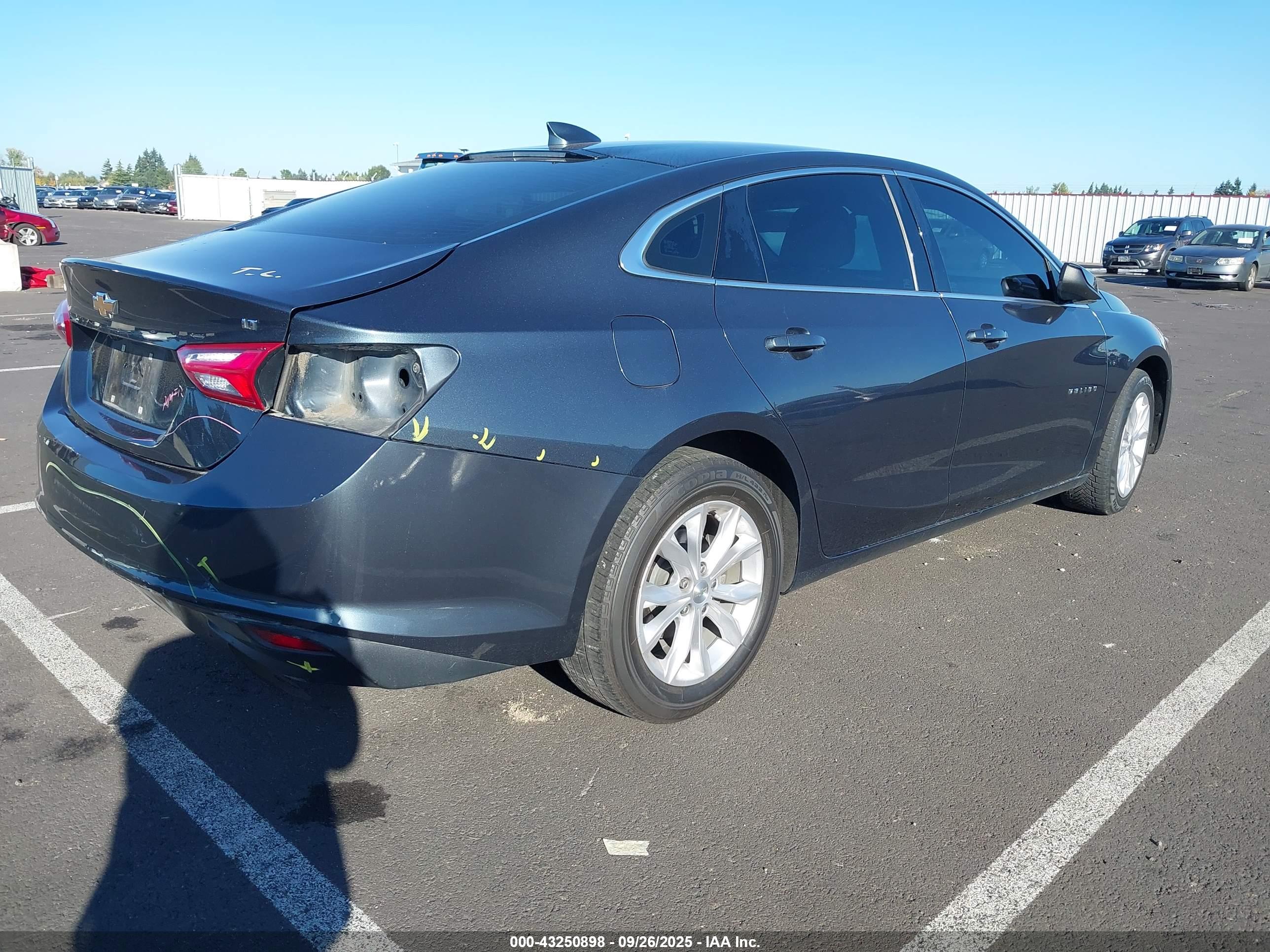 CHEVROLET MALIBU image 4