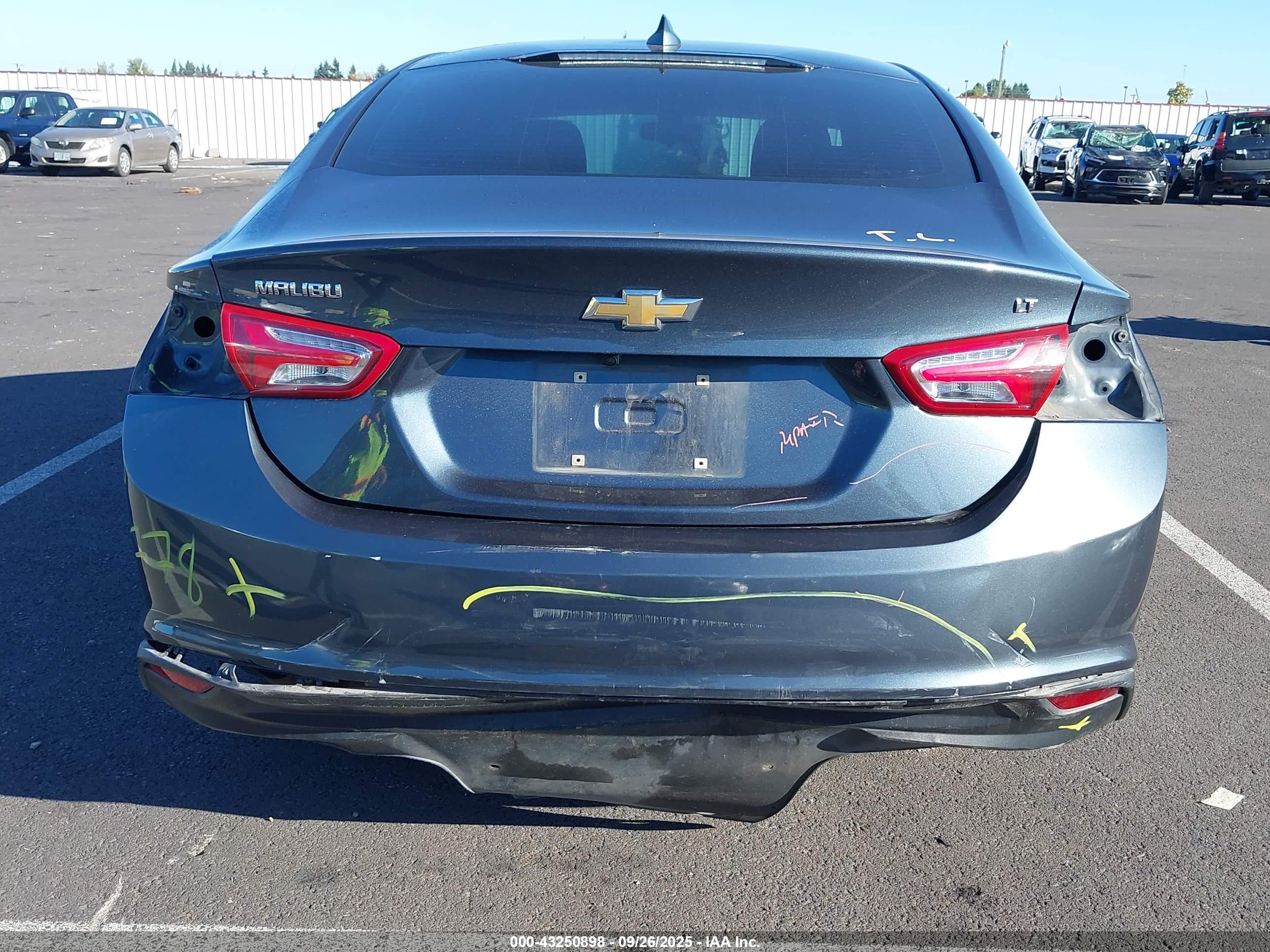 CHEVROLET MALIBU image 6