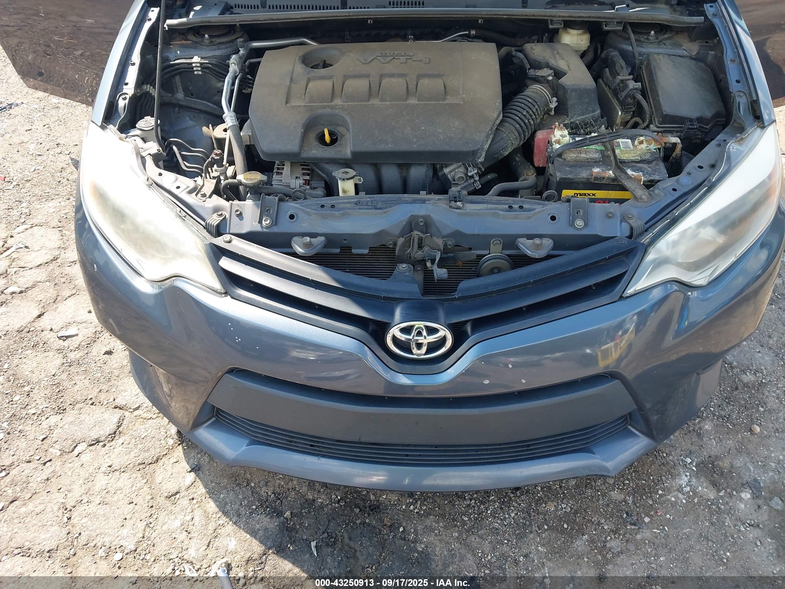 TOYOTA COROLLA image 10