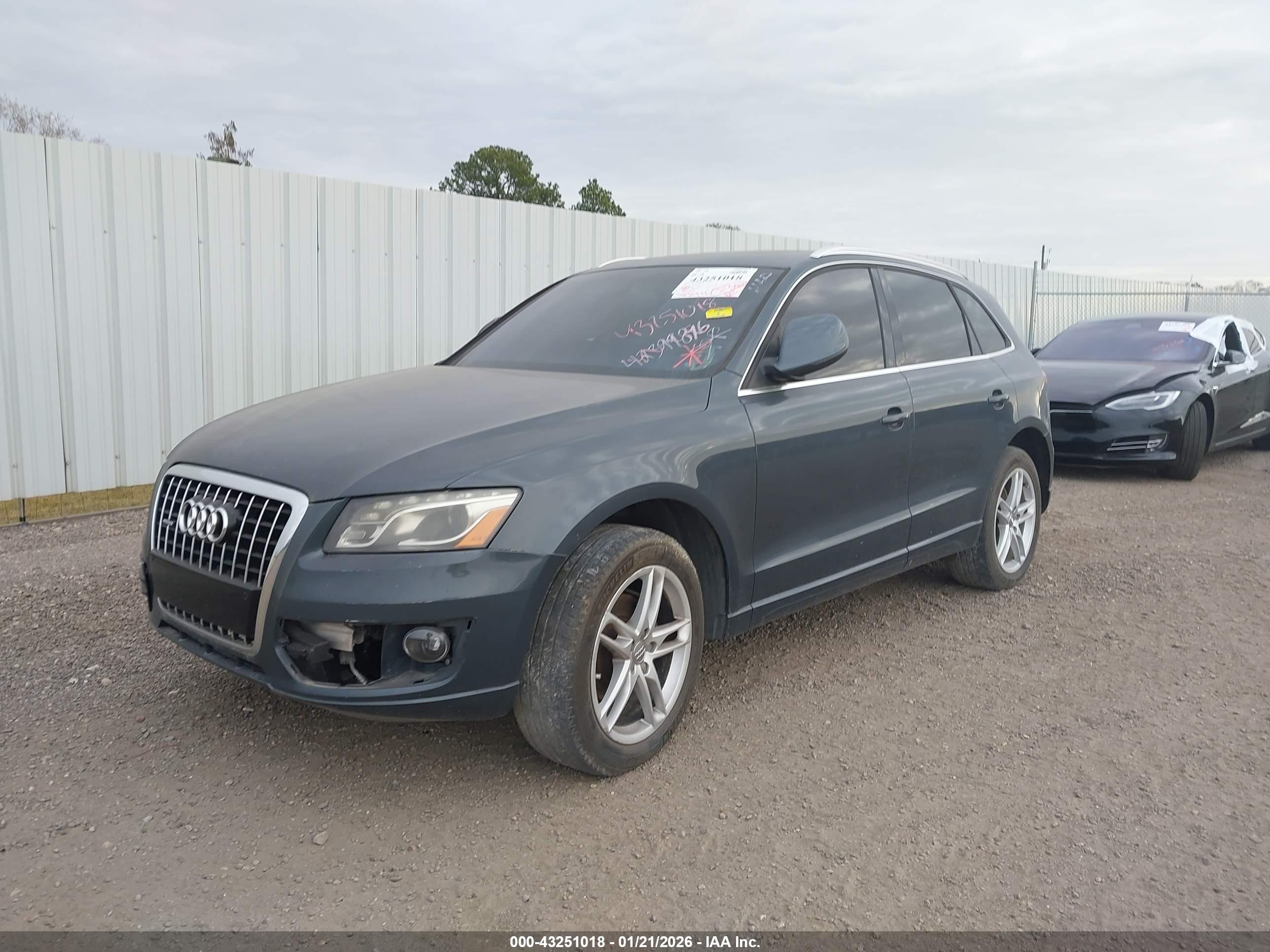 AUDI Q5 image 2