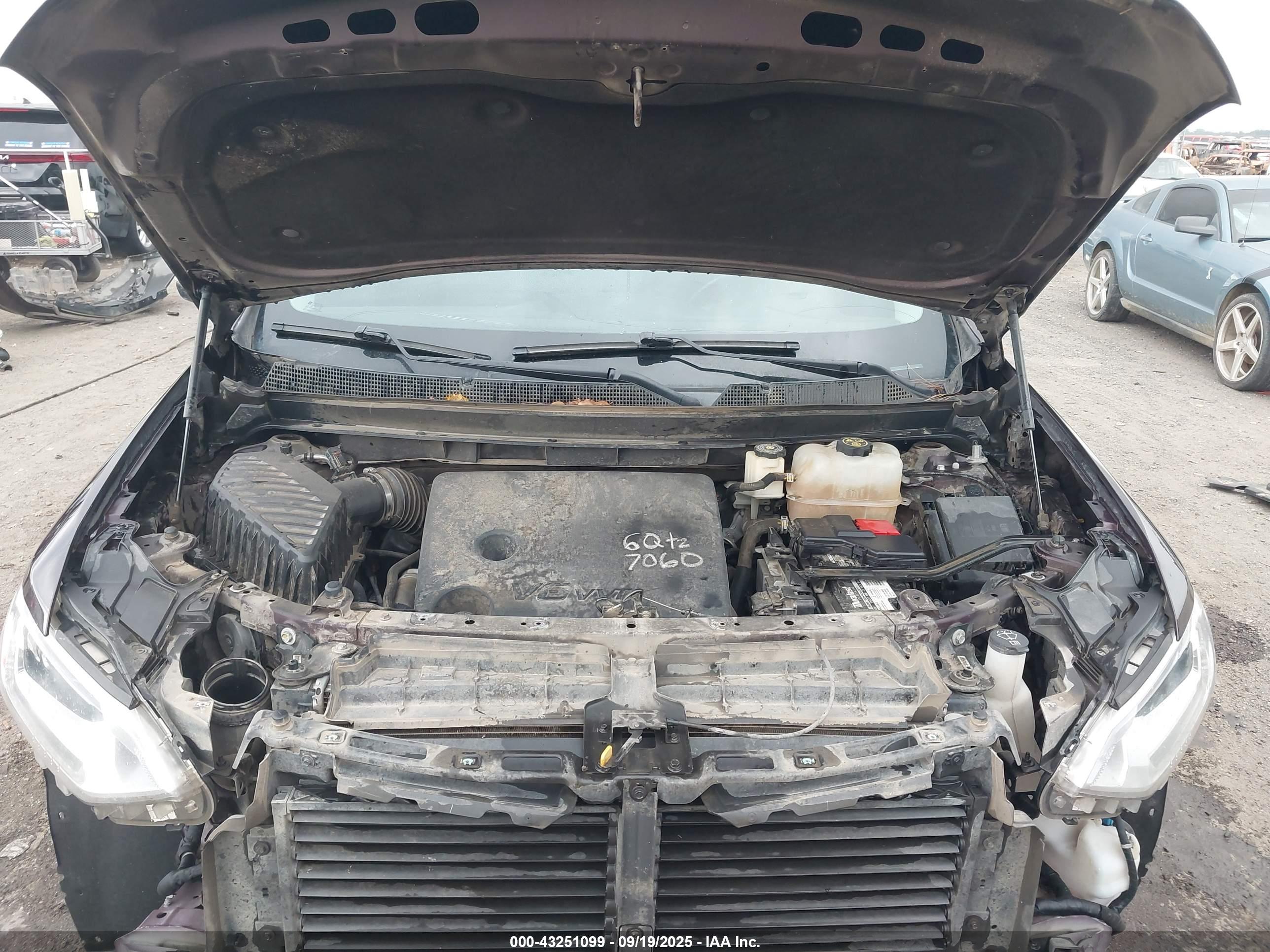 CHEVROLET TRAVERSE image 10