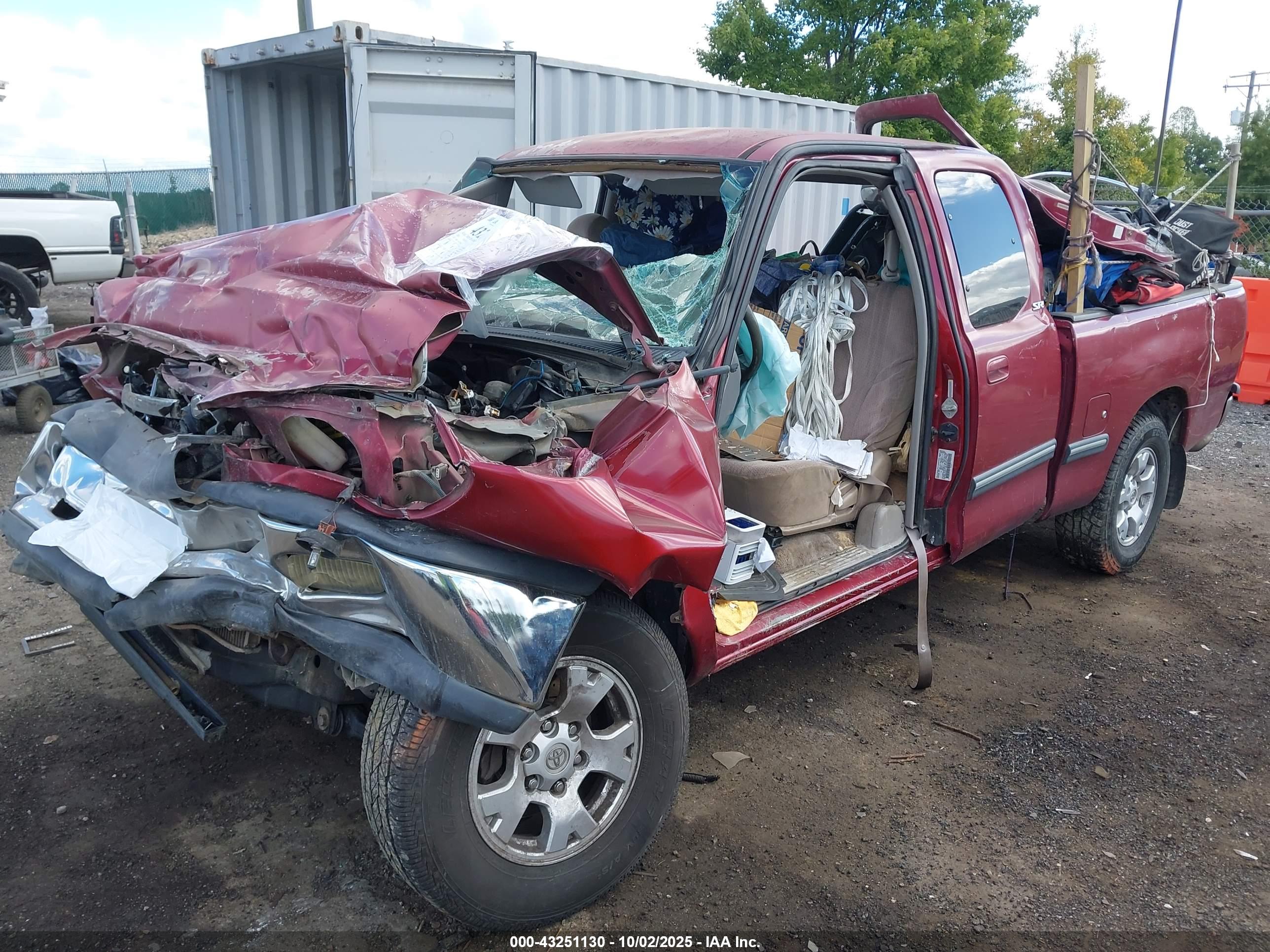 TOYOTA TUNDRA image 2