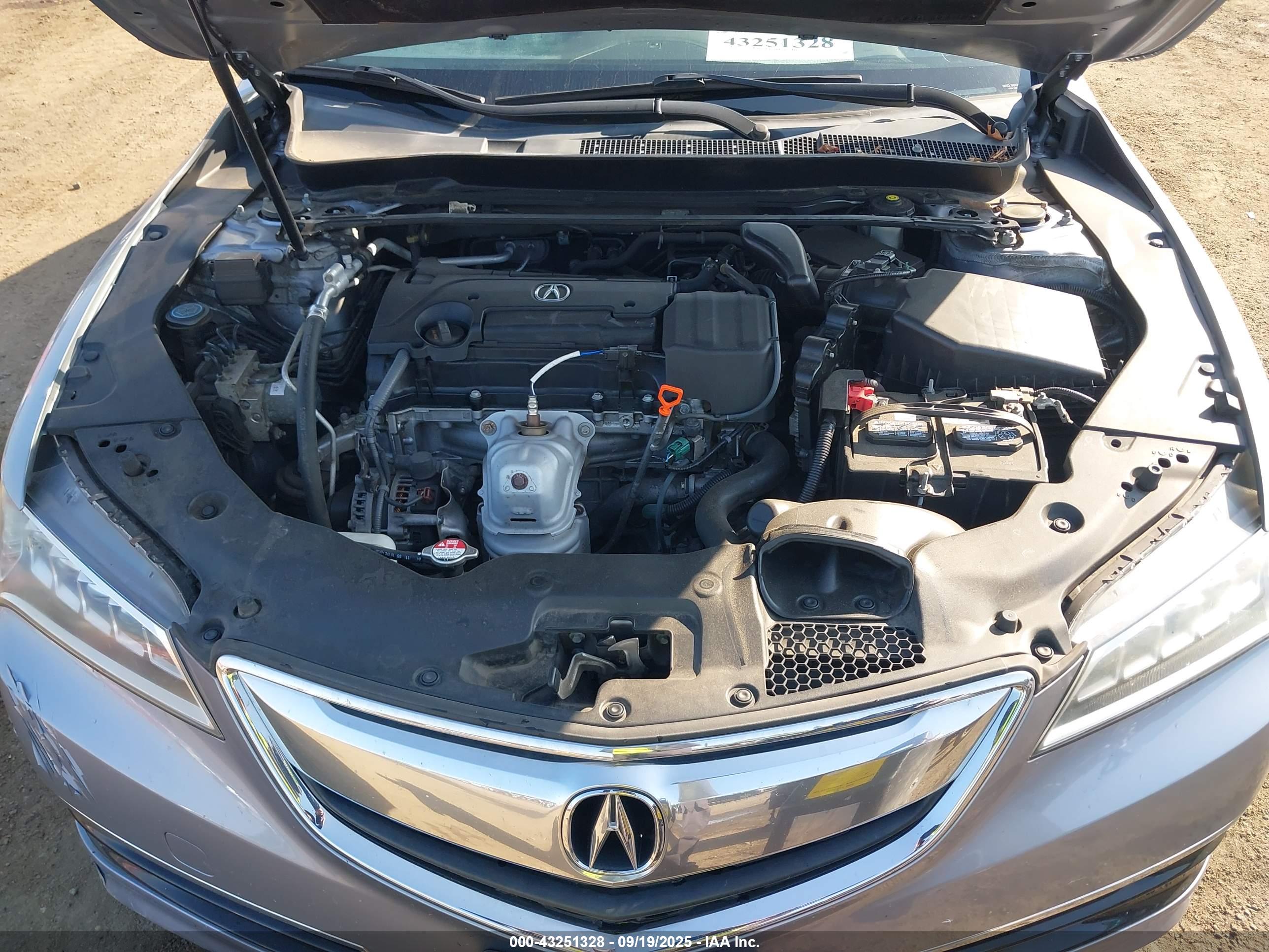 ACURA TLX image 10