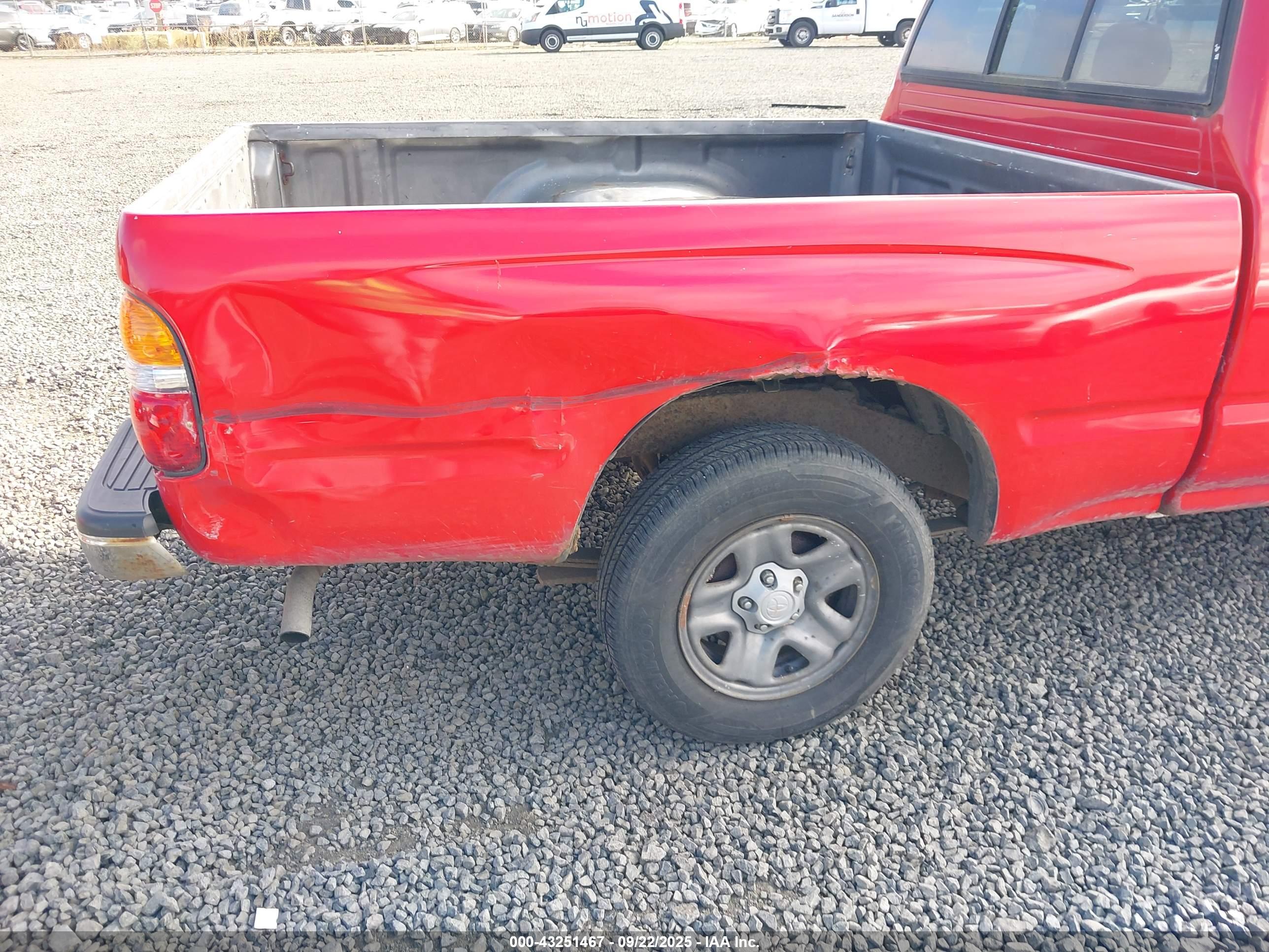 TOYOTA TACOMA image 6