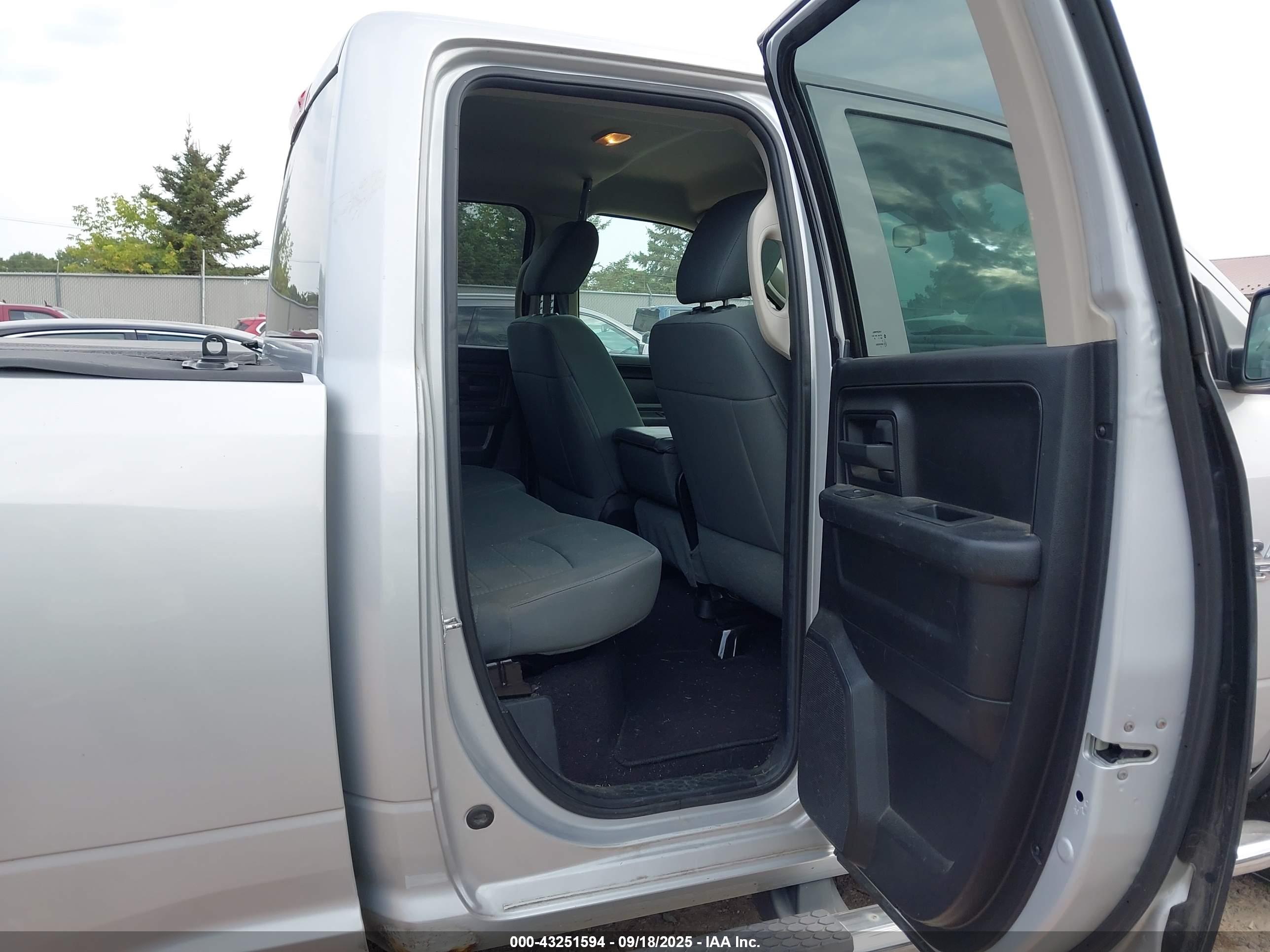 RAM 1500 image 8