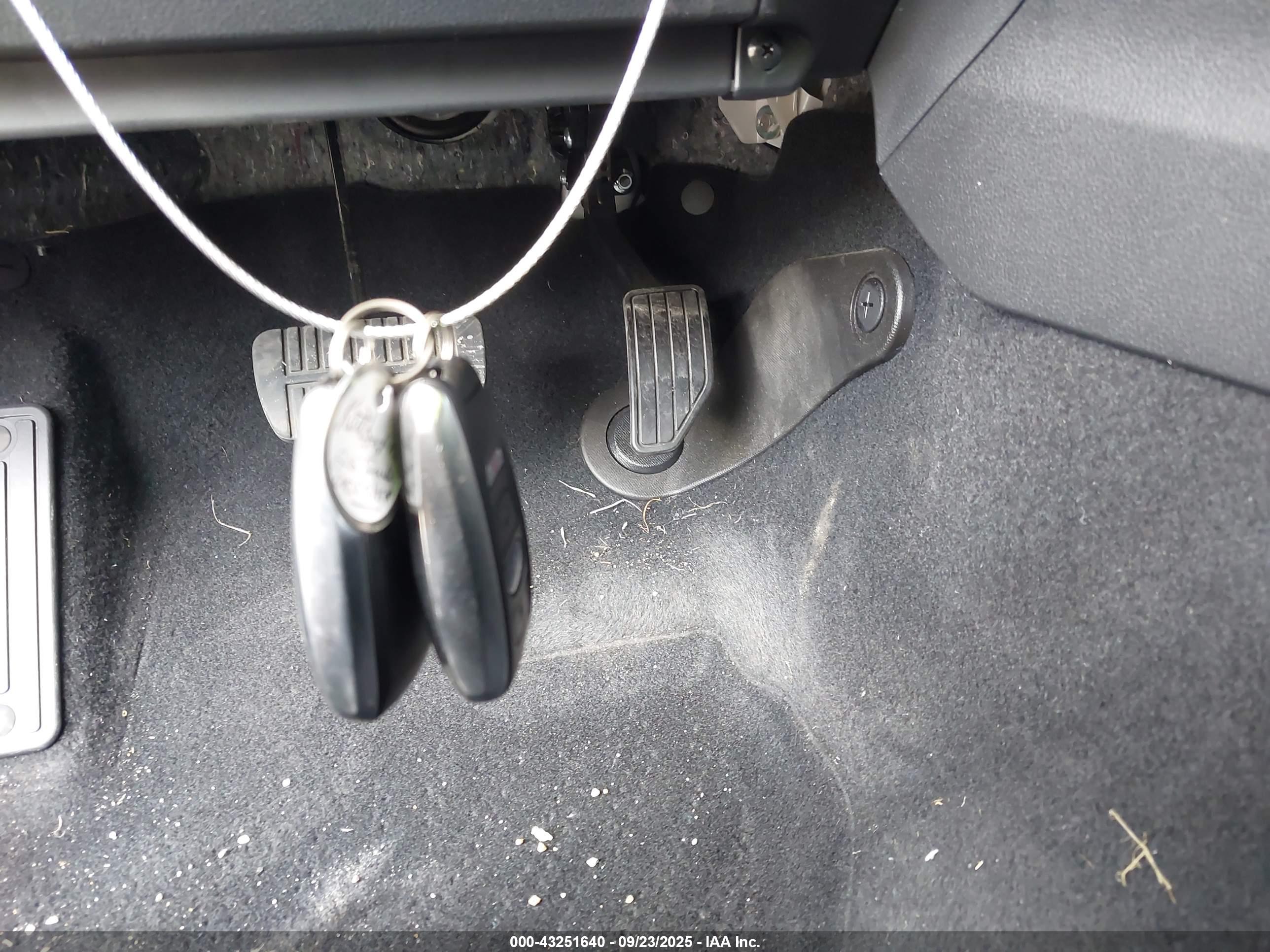 SUBARU CROSSTREK image 11