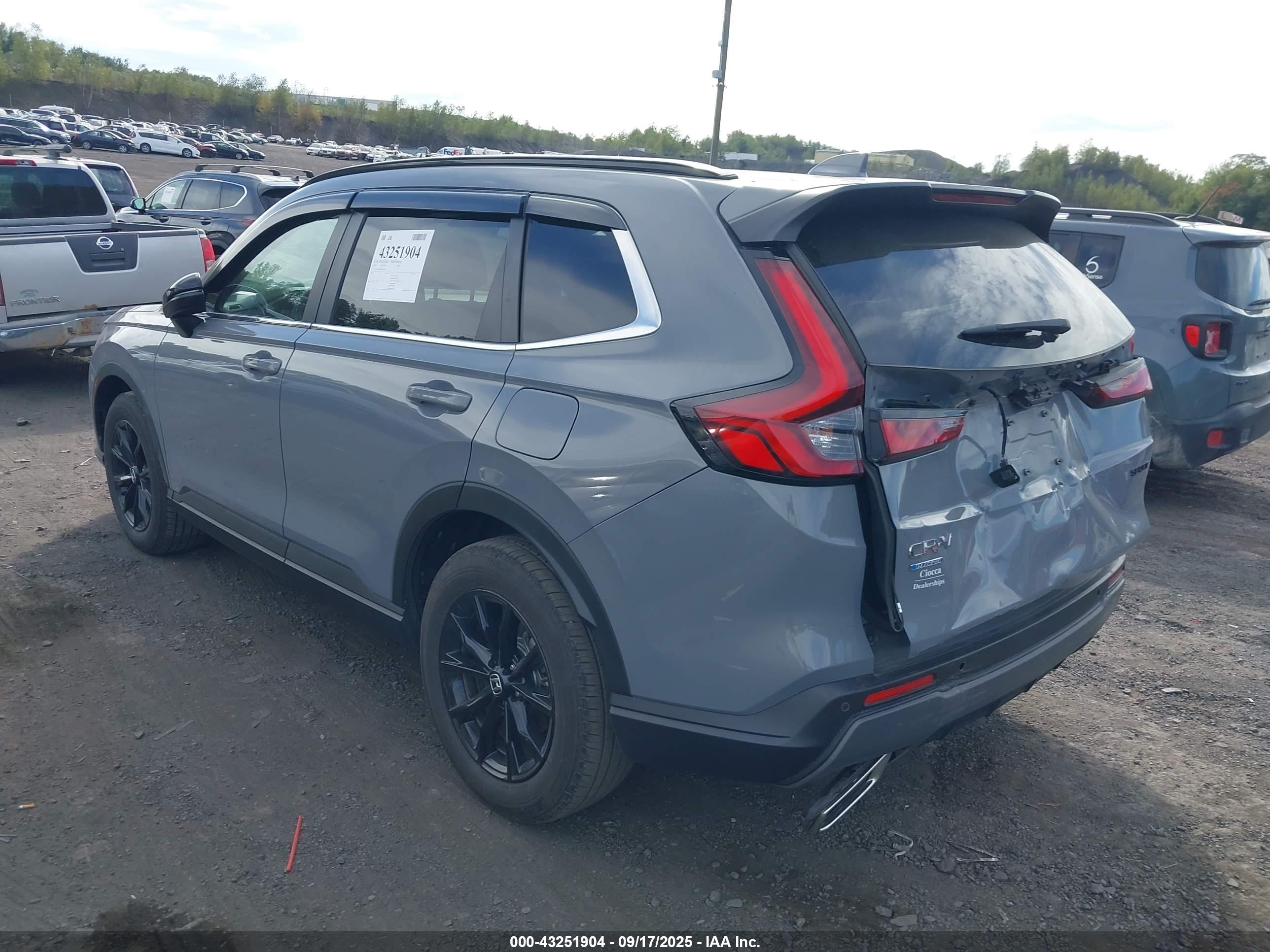 HONDA CR-V image 3