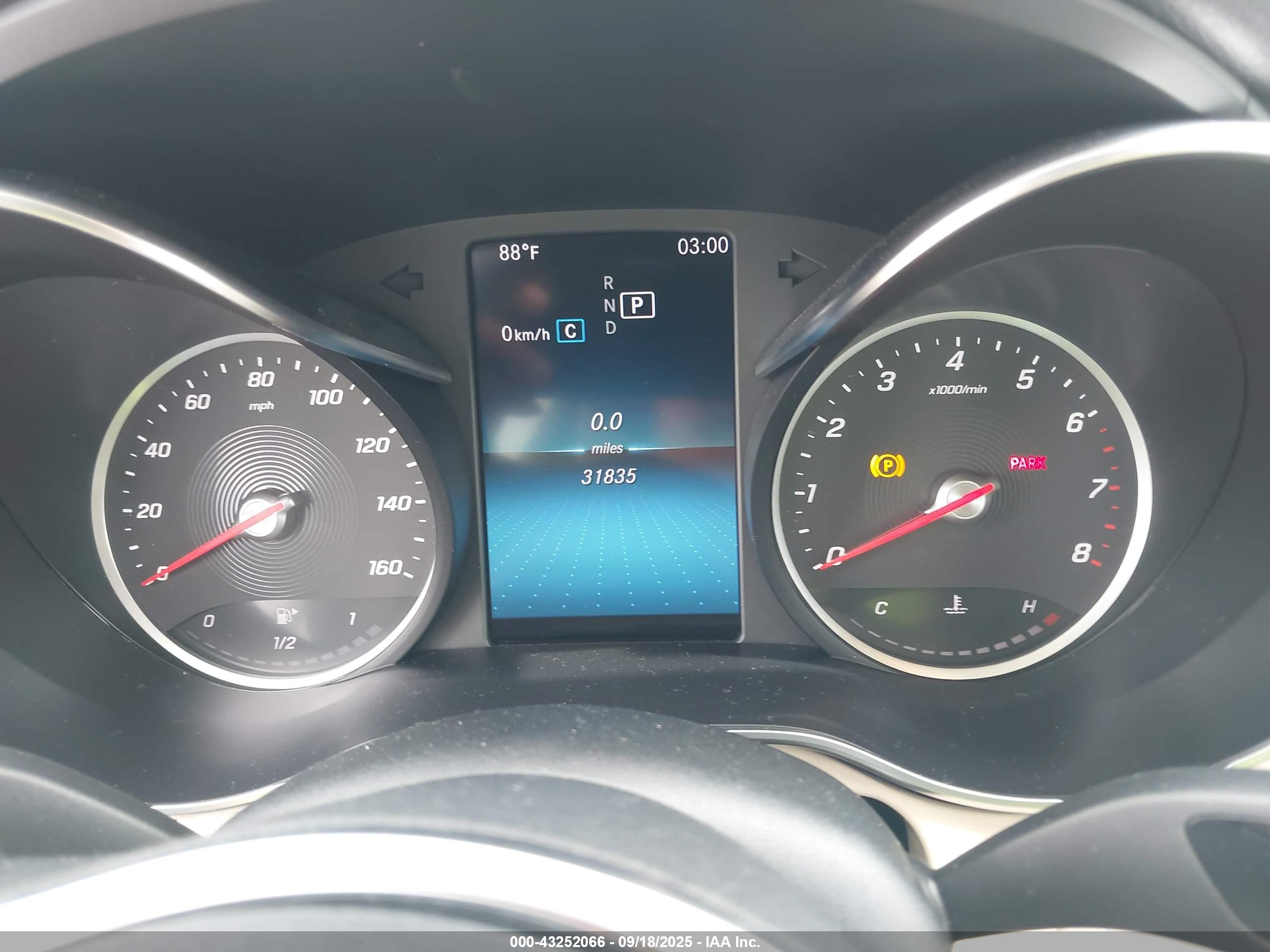 MERCEDES-BENZ C image 7