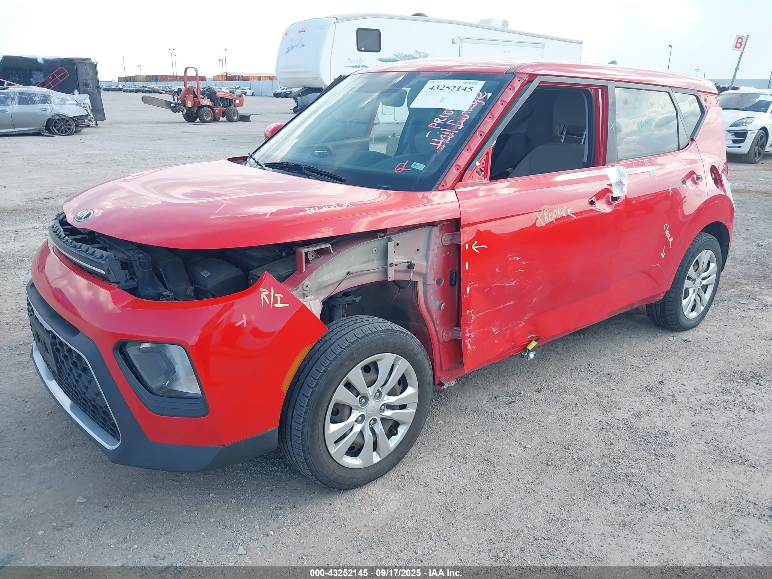 KIA SOUL image 2