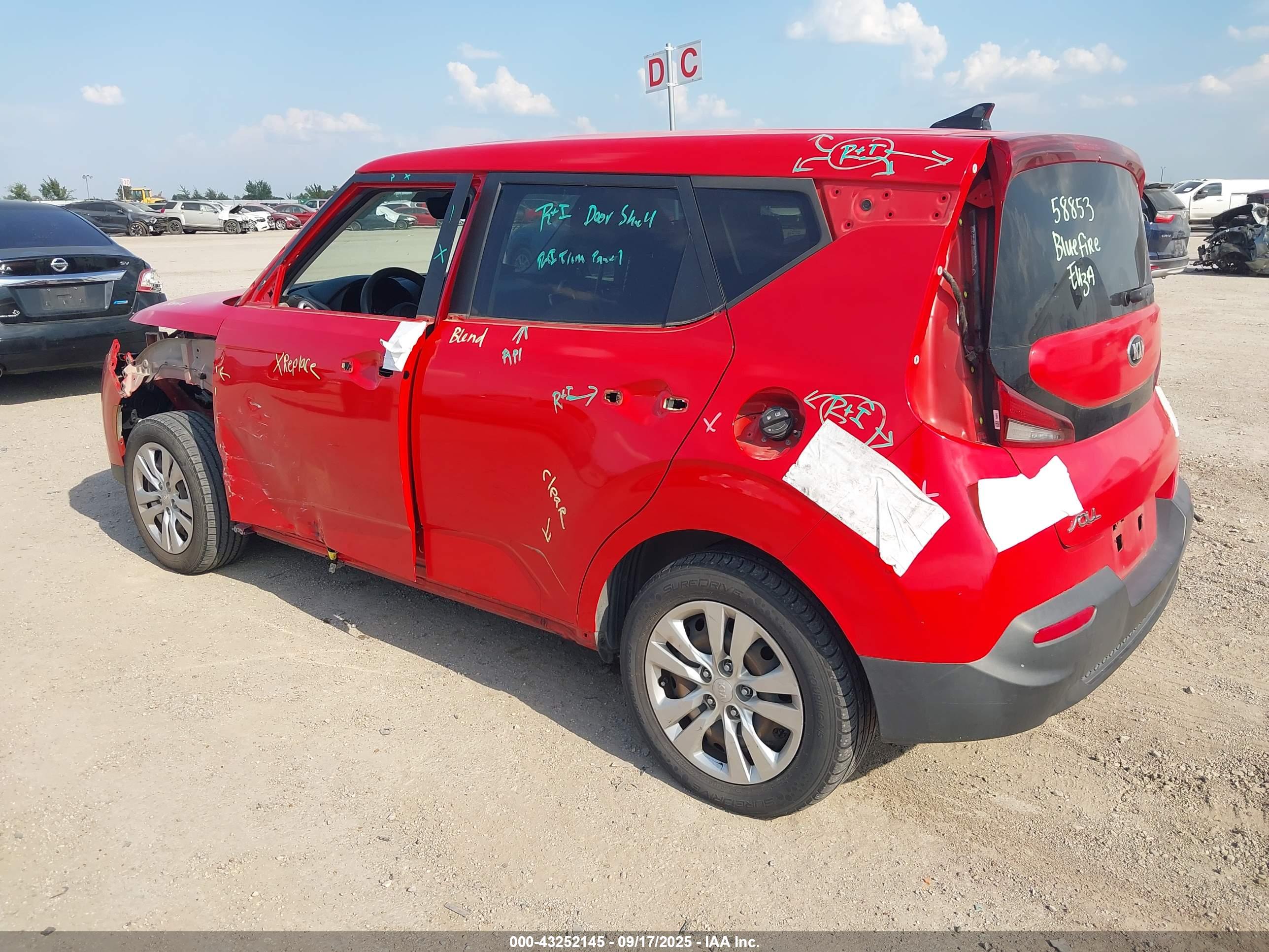 KIA SOUL image 3