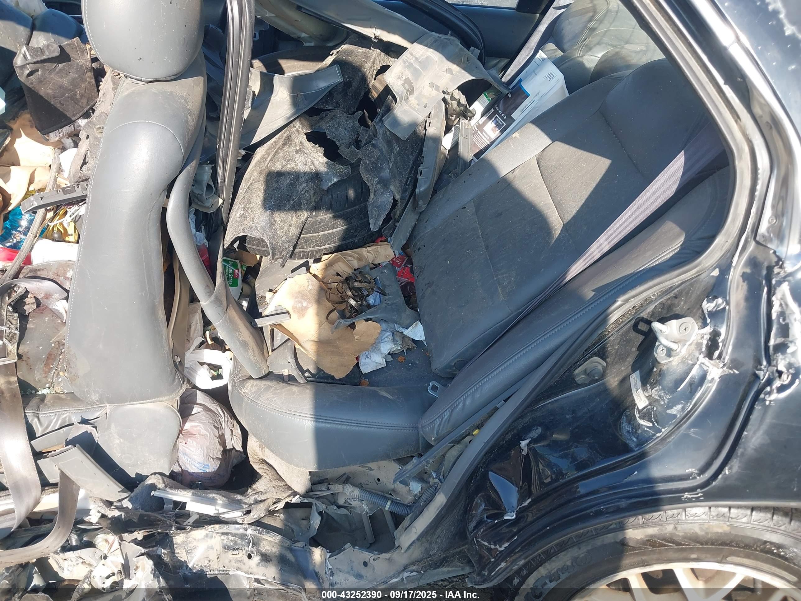 HONDA ACCORD image 8