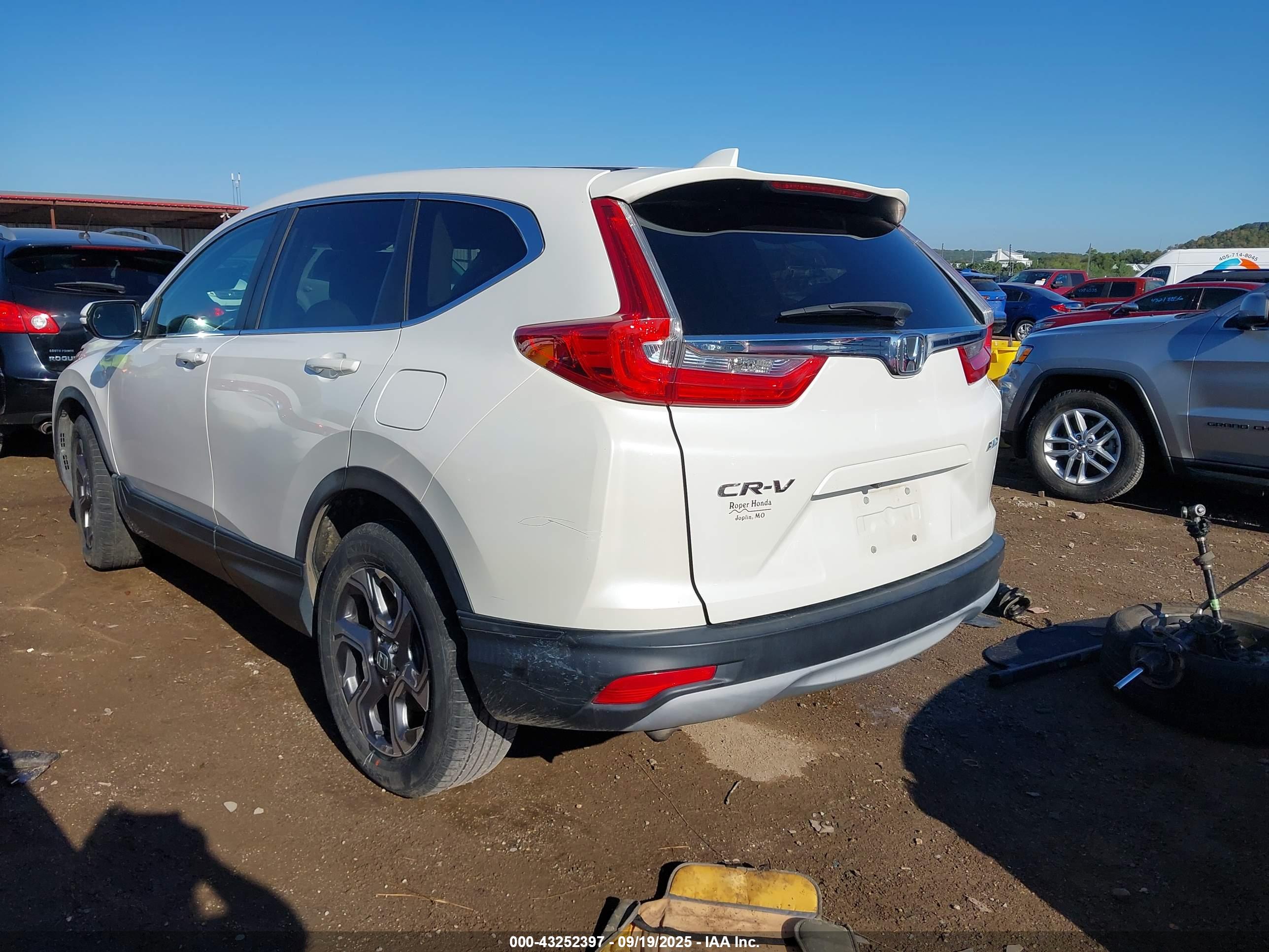 HONDA CR-V image 3