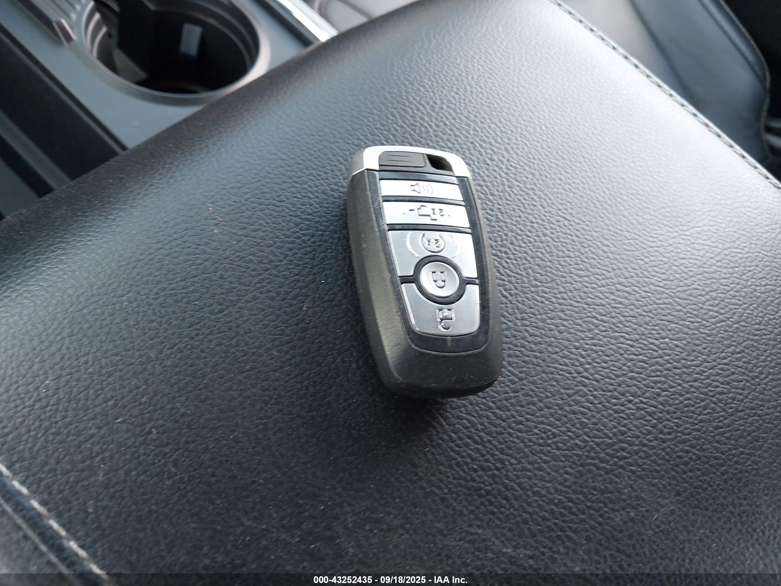 FORD F-250 image 11