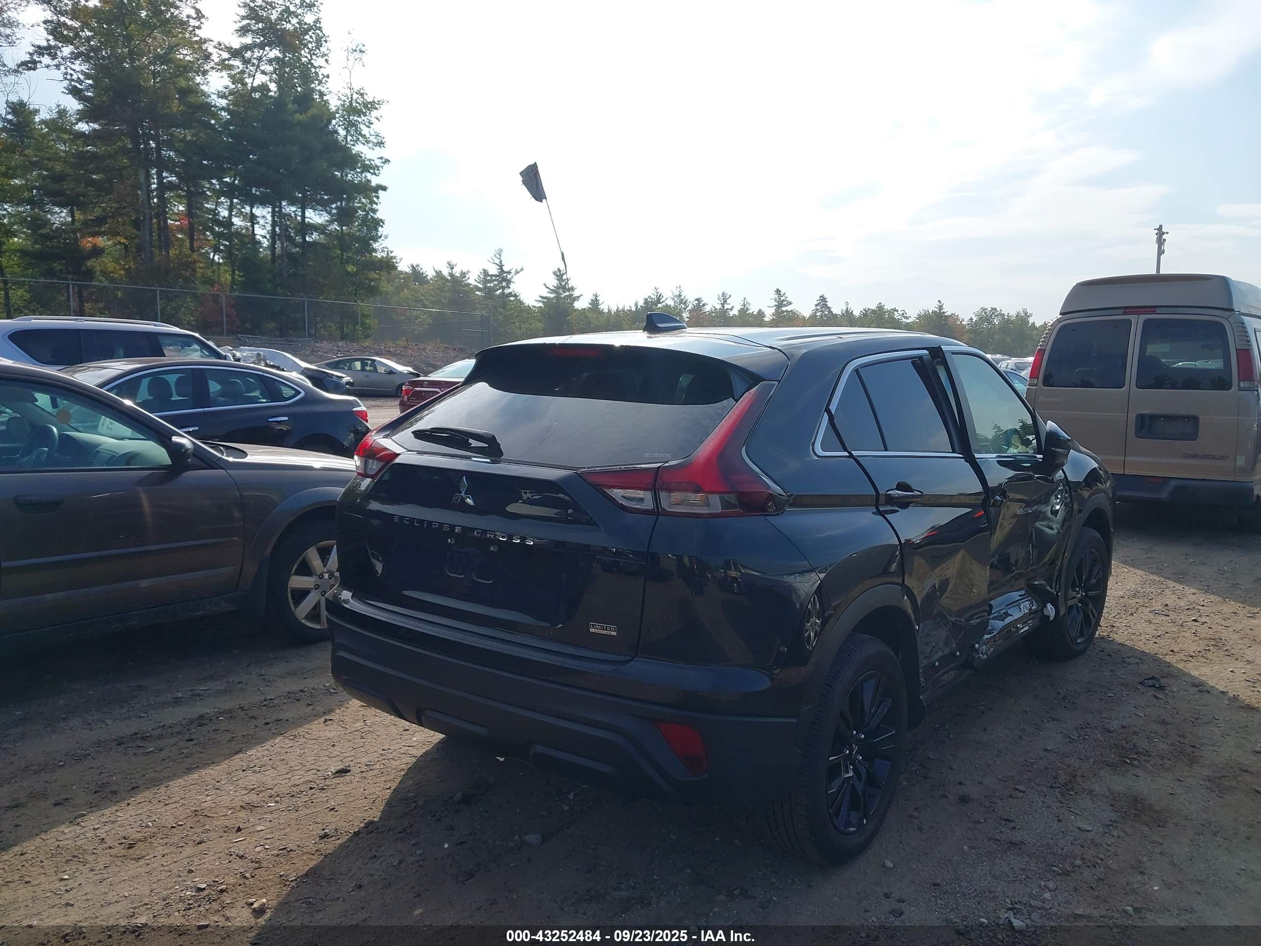 MITSUBISHI ECLIPSE image 4