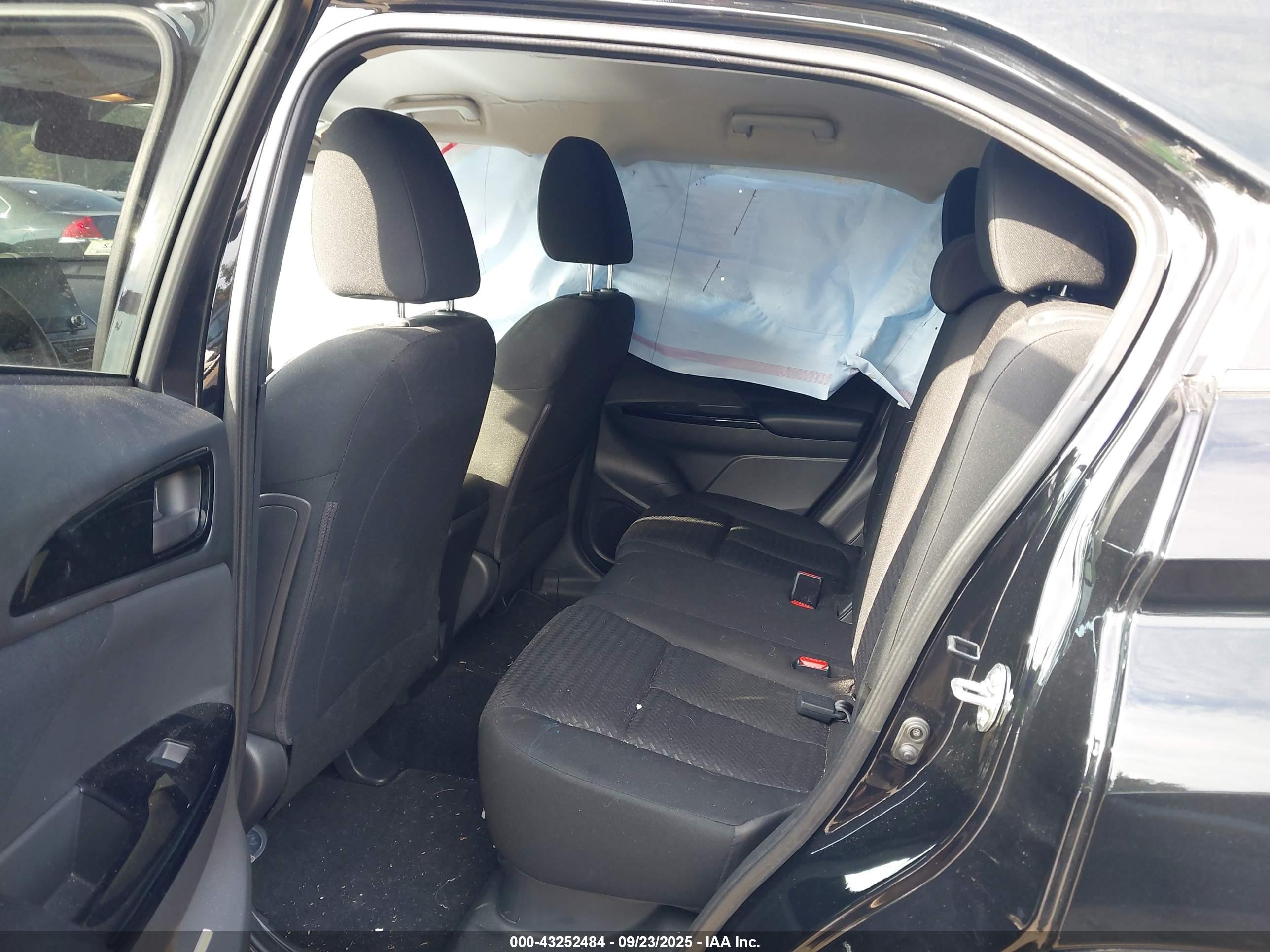 MITSUBISHI ECLIPSE image 8