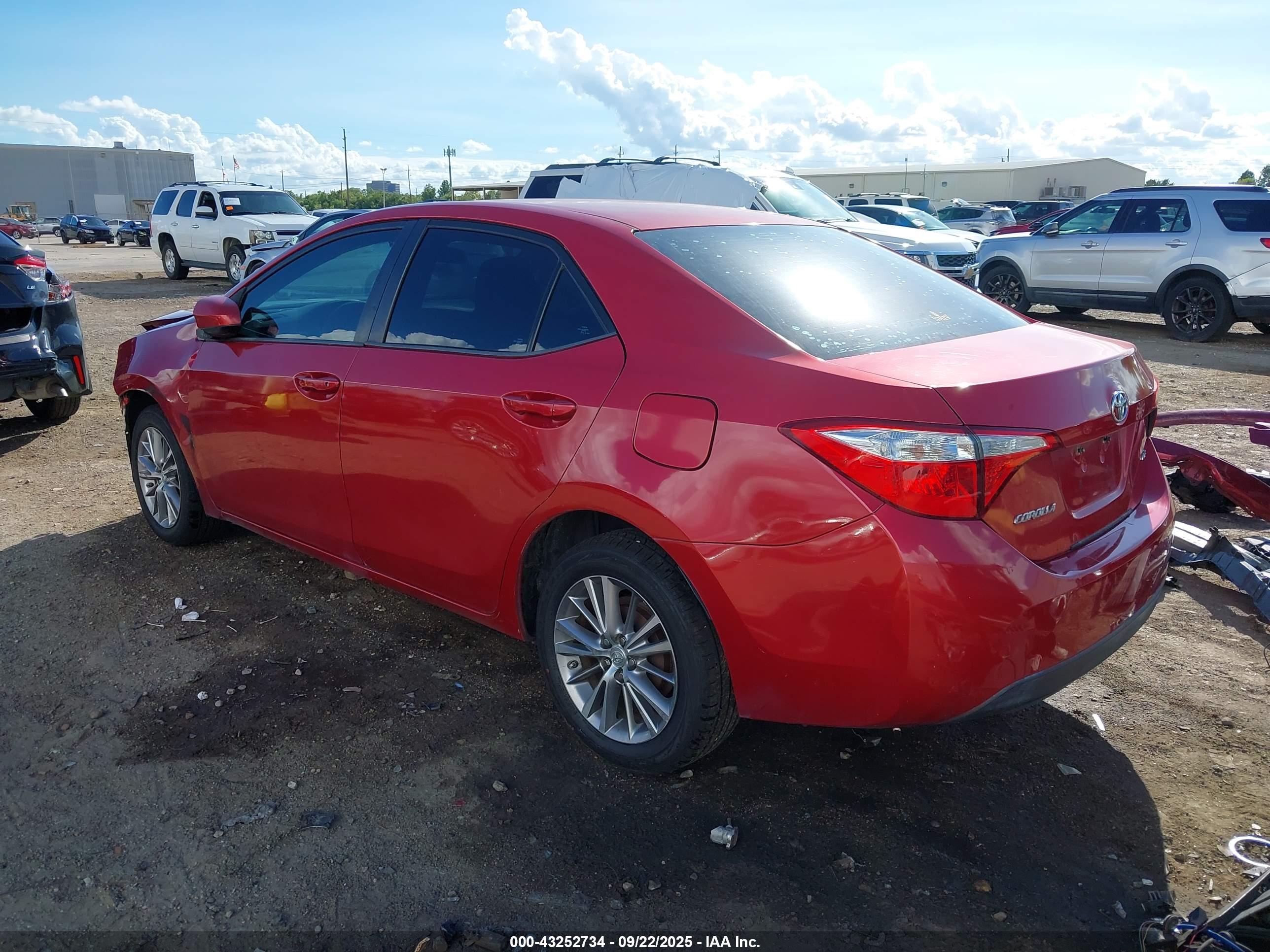 TOYOTA COROLLA image 3