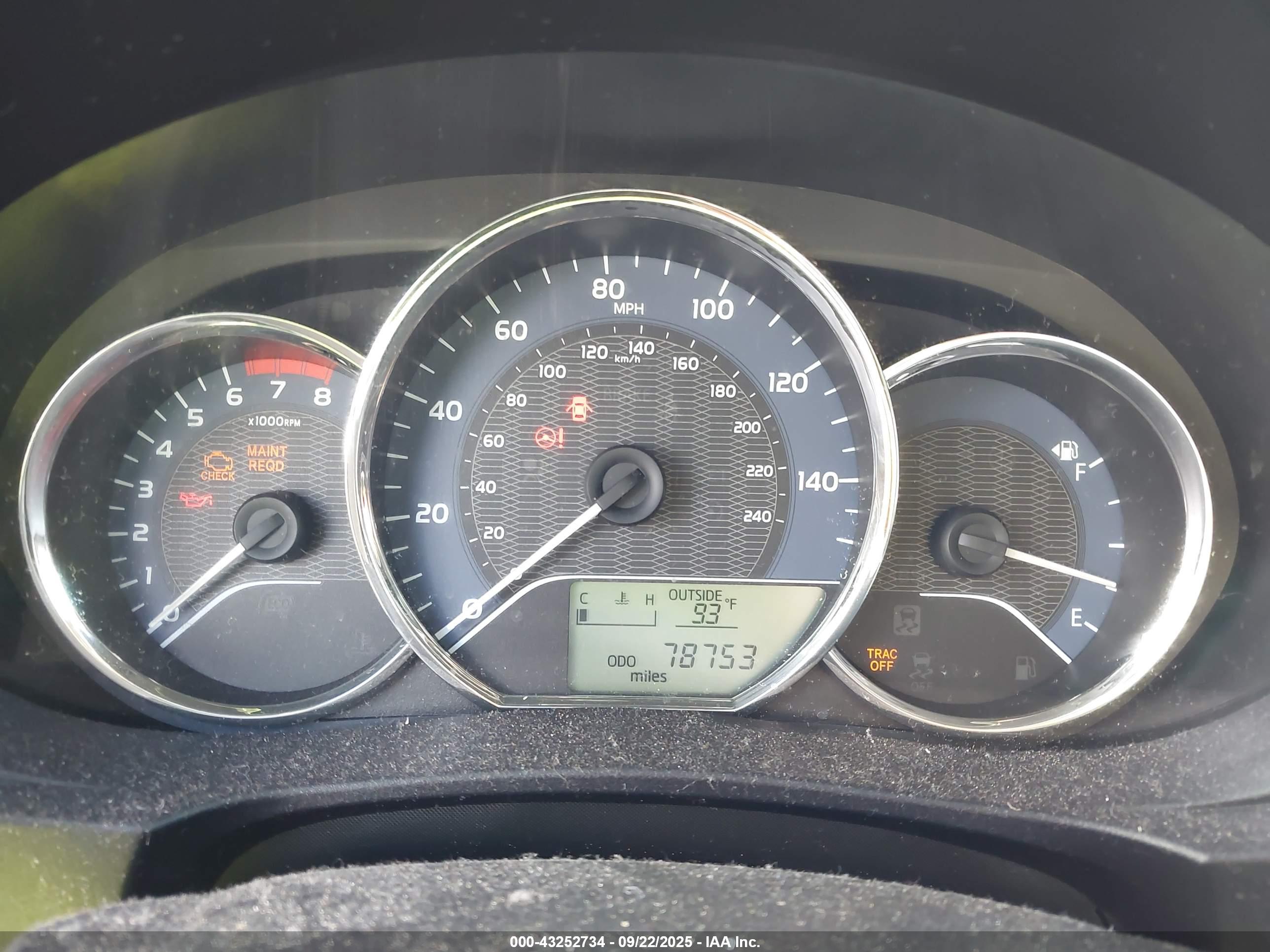 TOYOTA COROLLA image 7