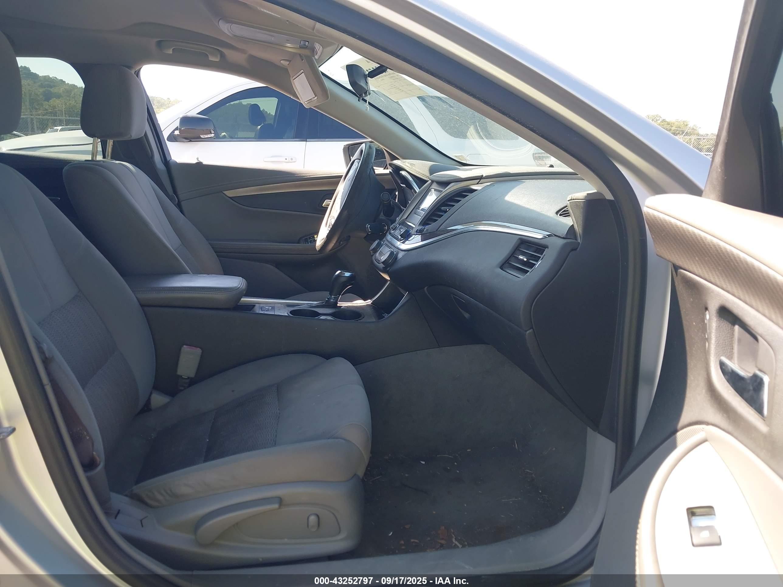 CHEVROLET IMPALA image 5