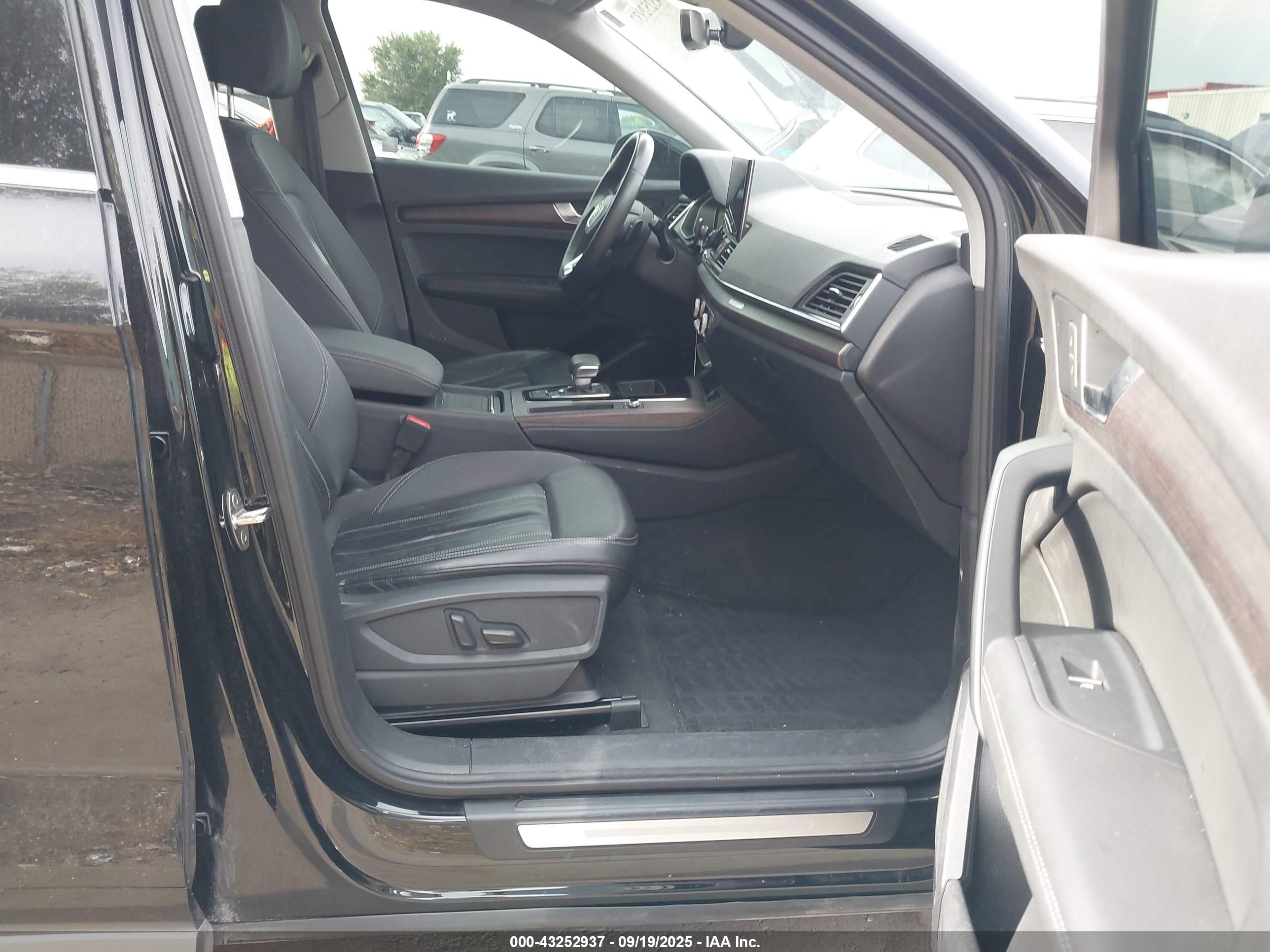 AUDI Q5 image 5
