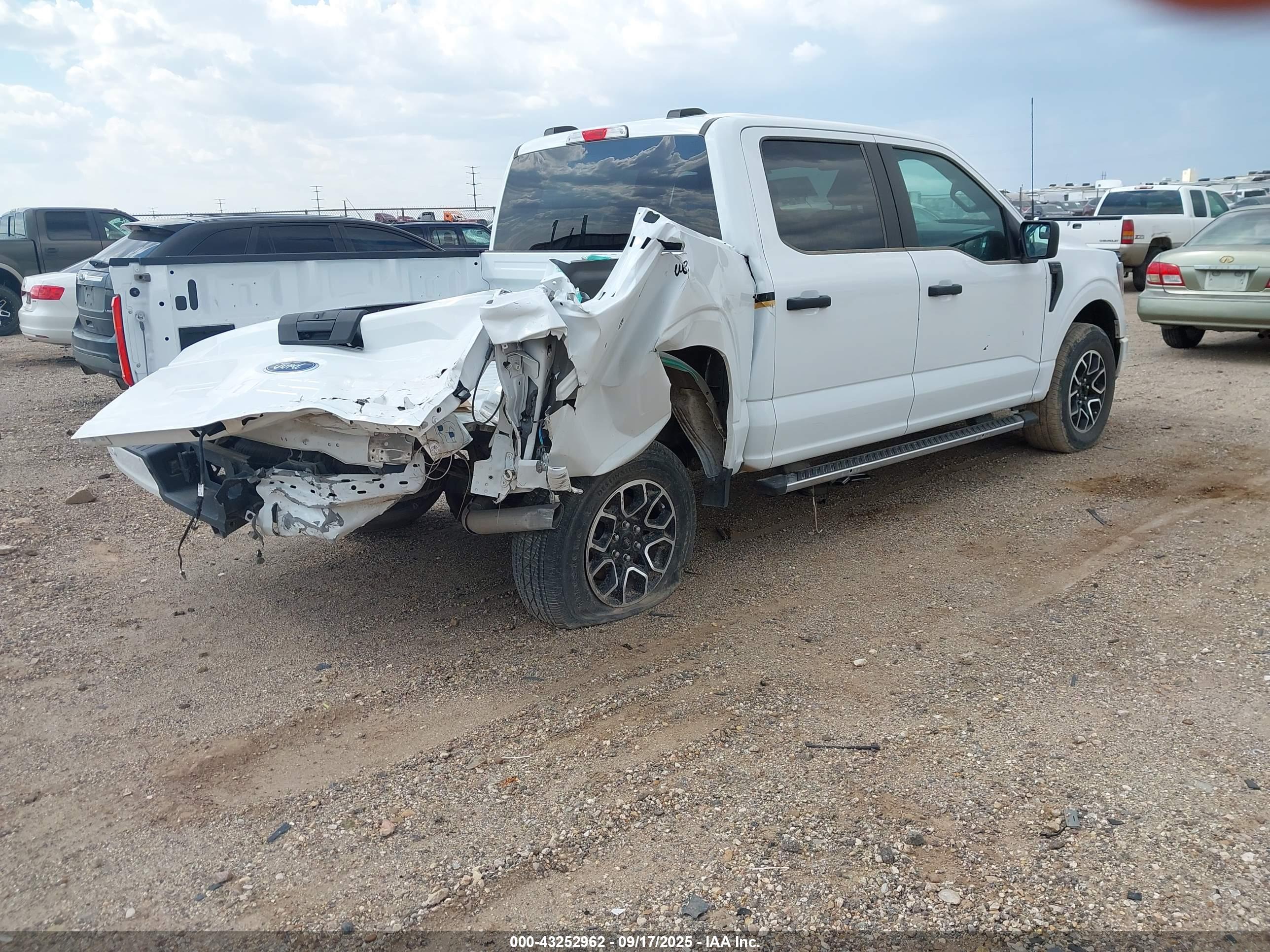 FORD F-150 image 4
