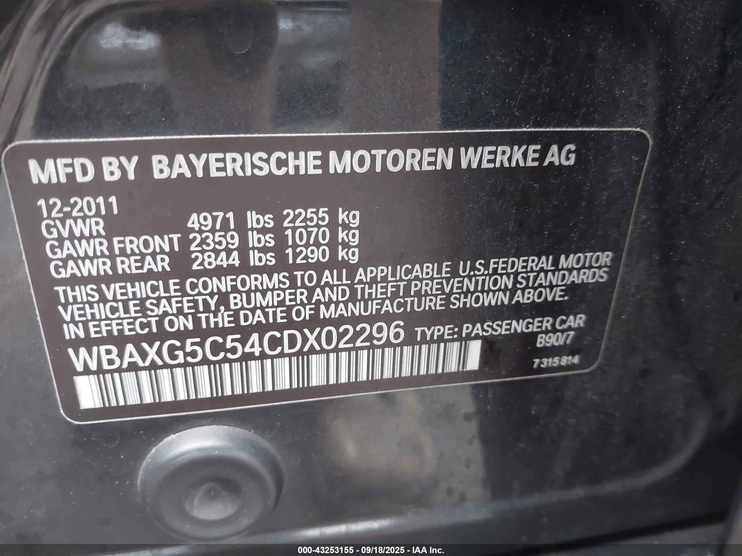 BMW 528I image 9
