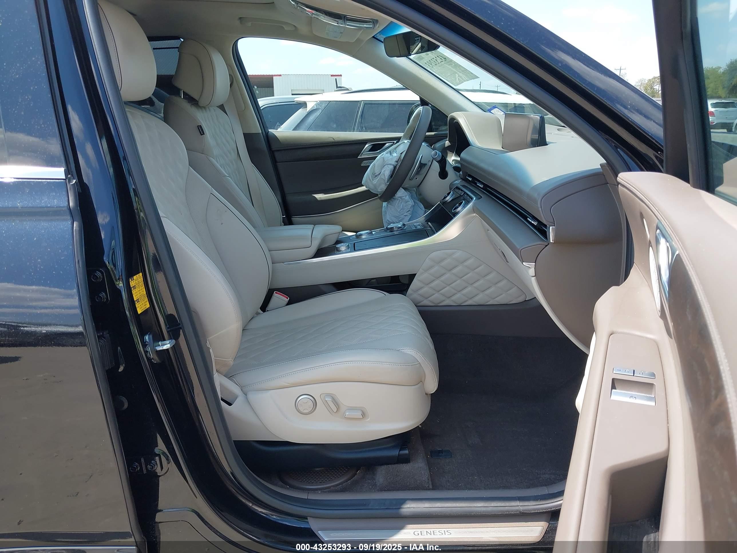 GENESIS GV80 image 5