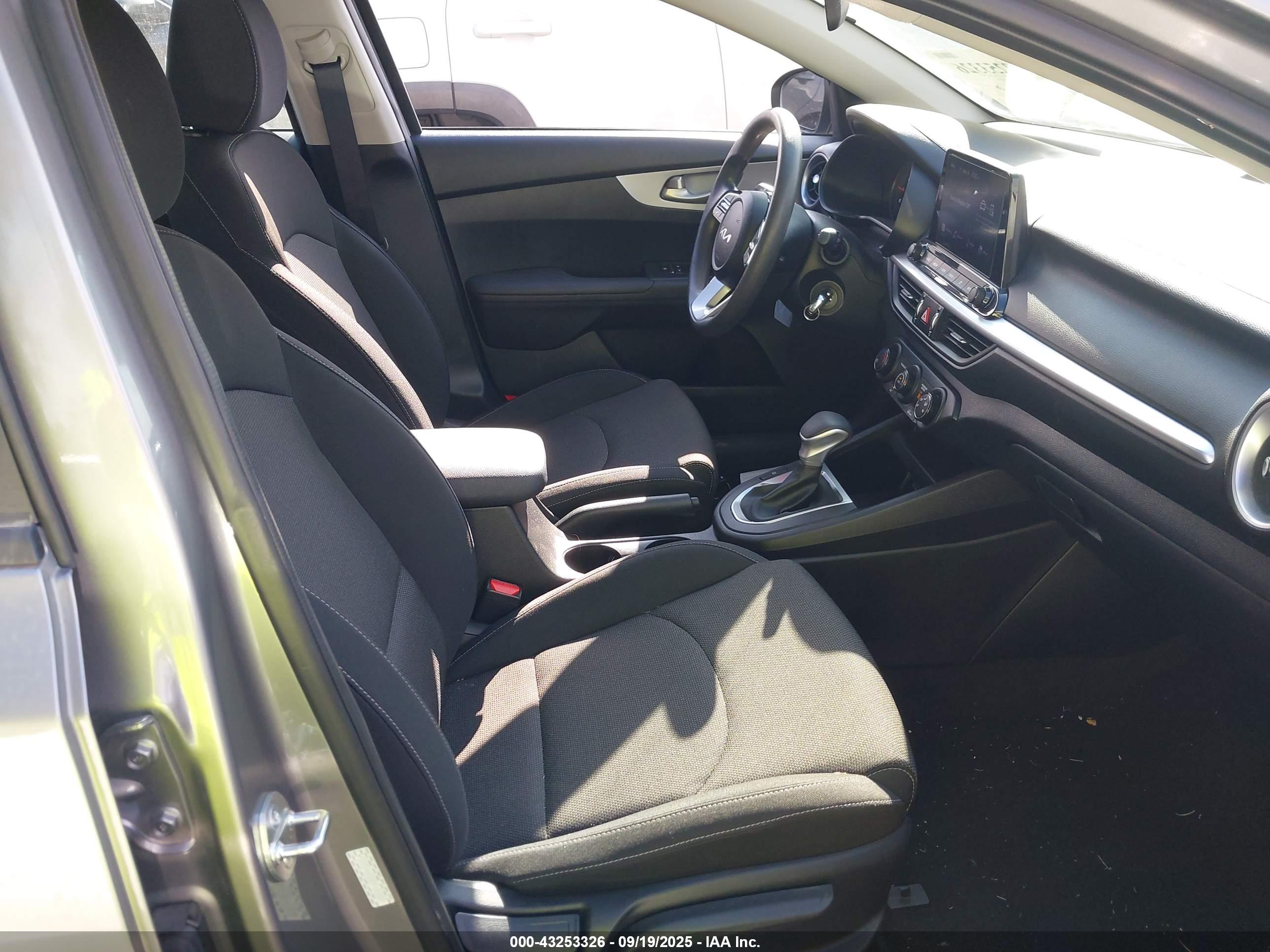 KIA FORTE image 5