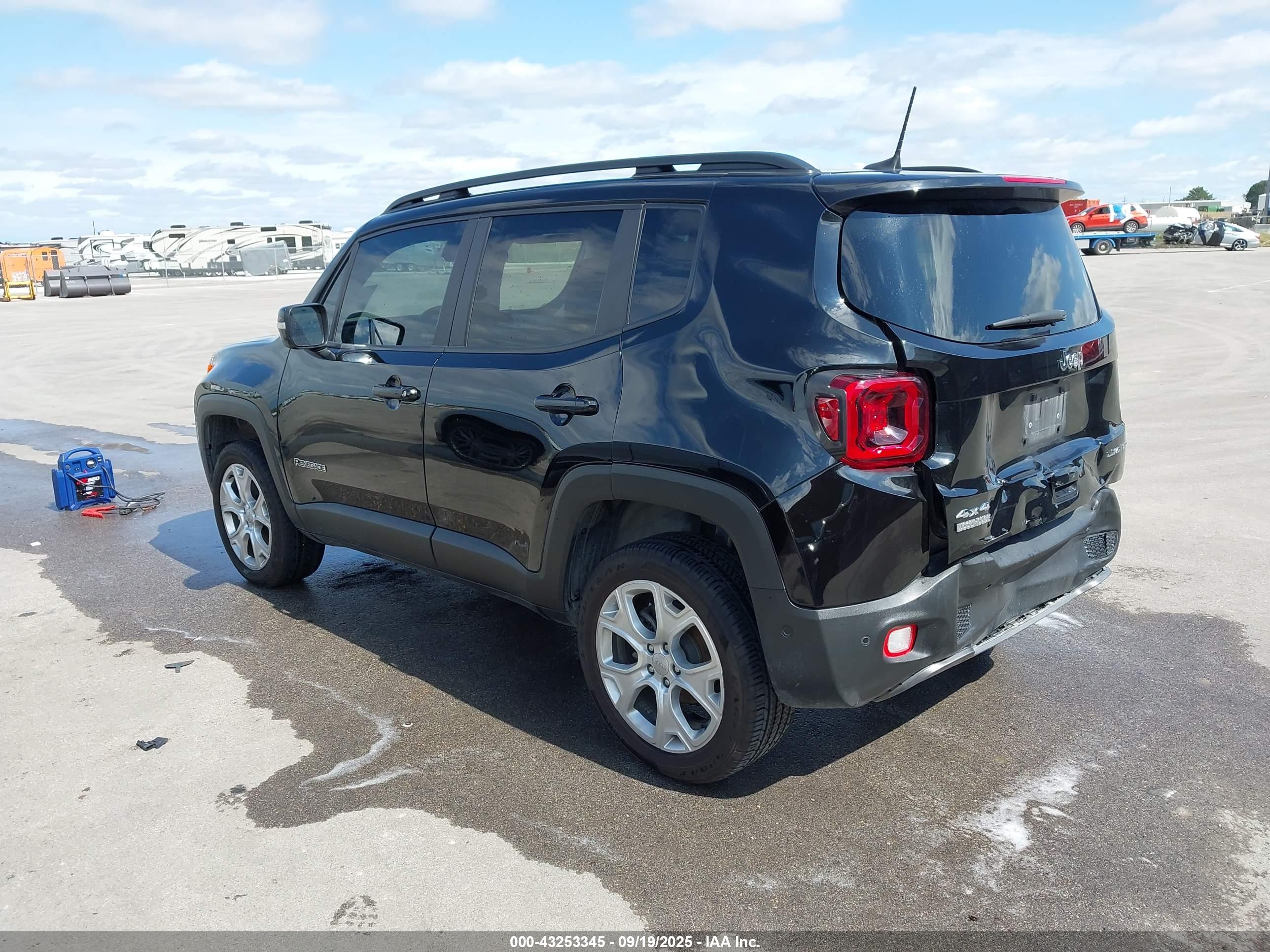 JEEP RENEGADE image 3