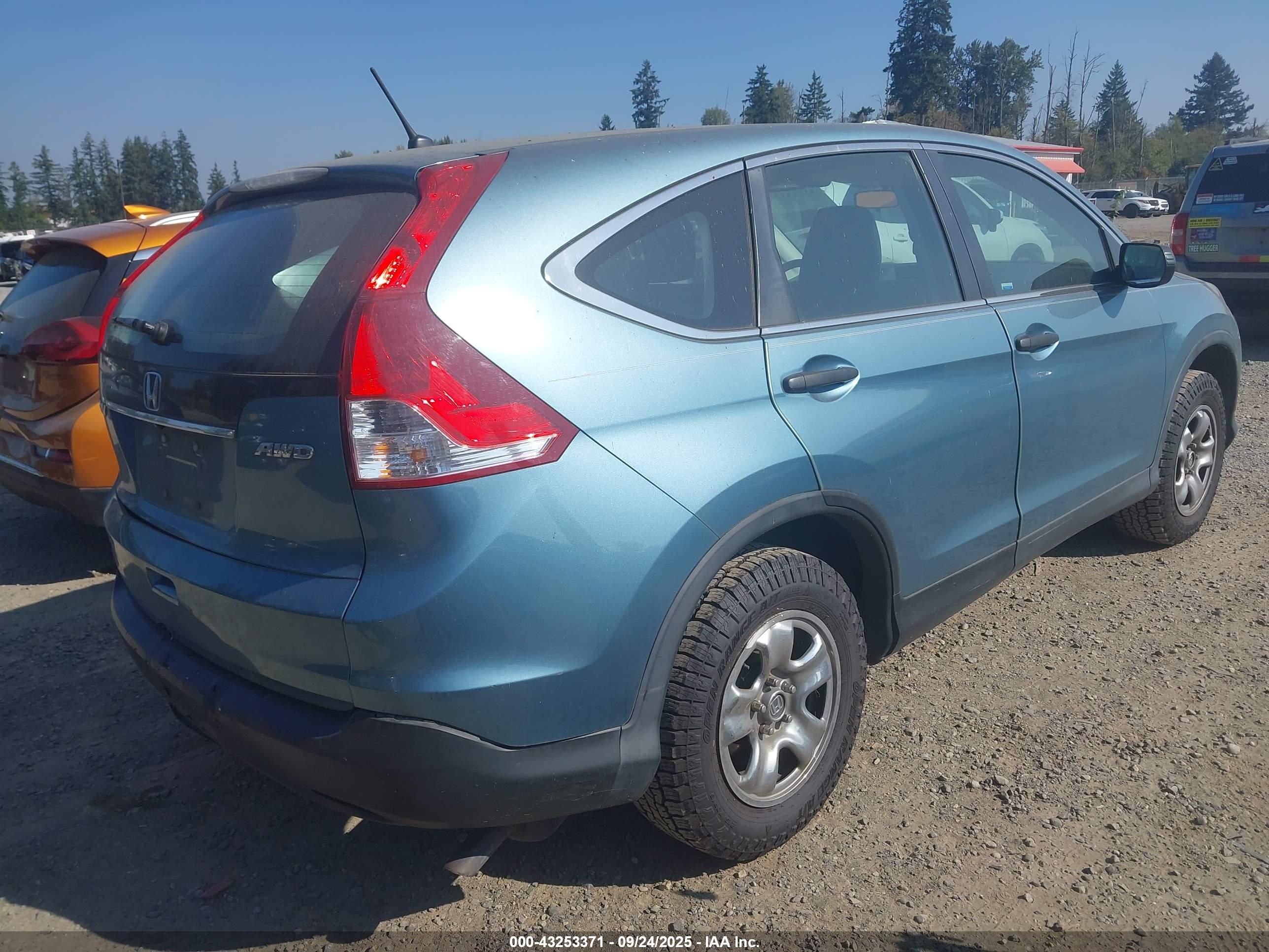 HONDA CR-V image 4