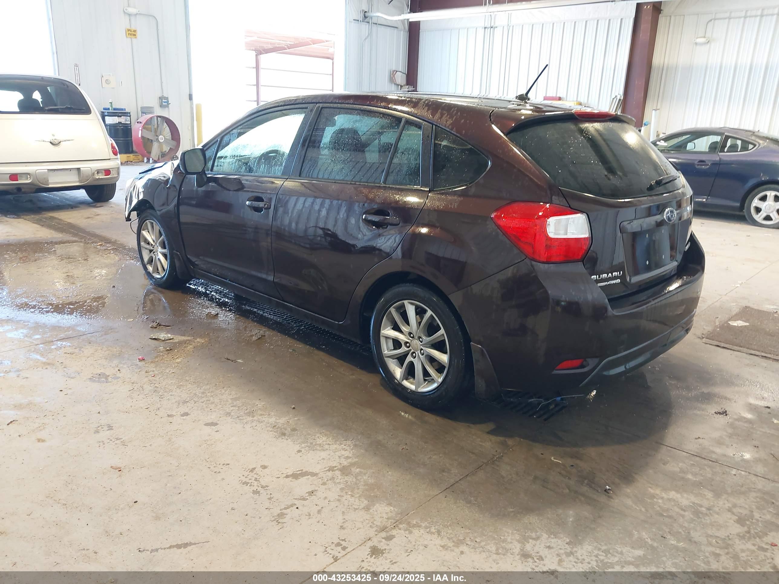 SUBARU IMPREZA image 3