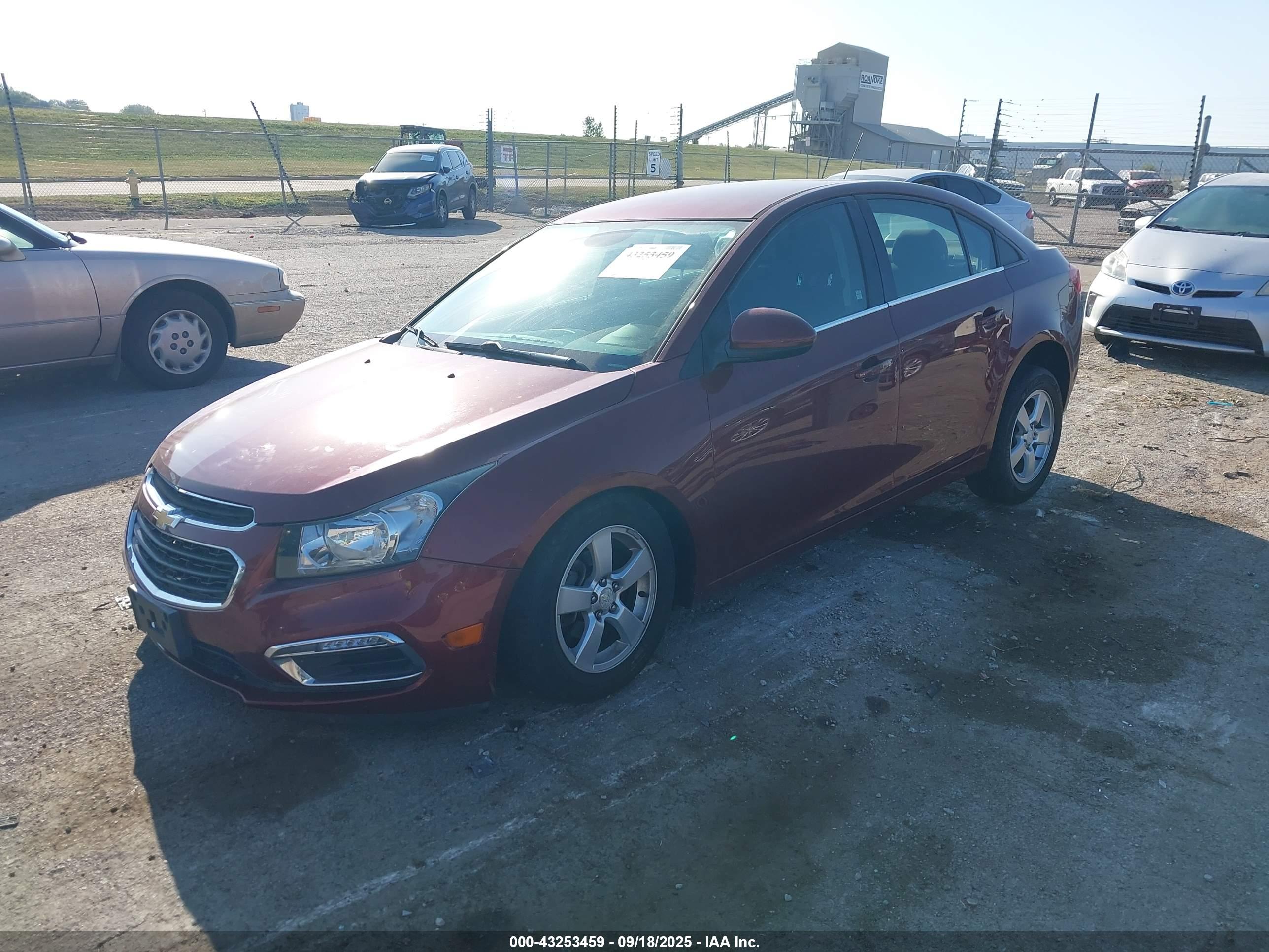 CHEVROLET CRUZE image 2