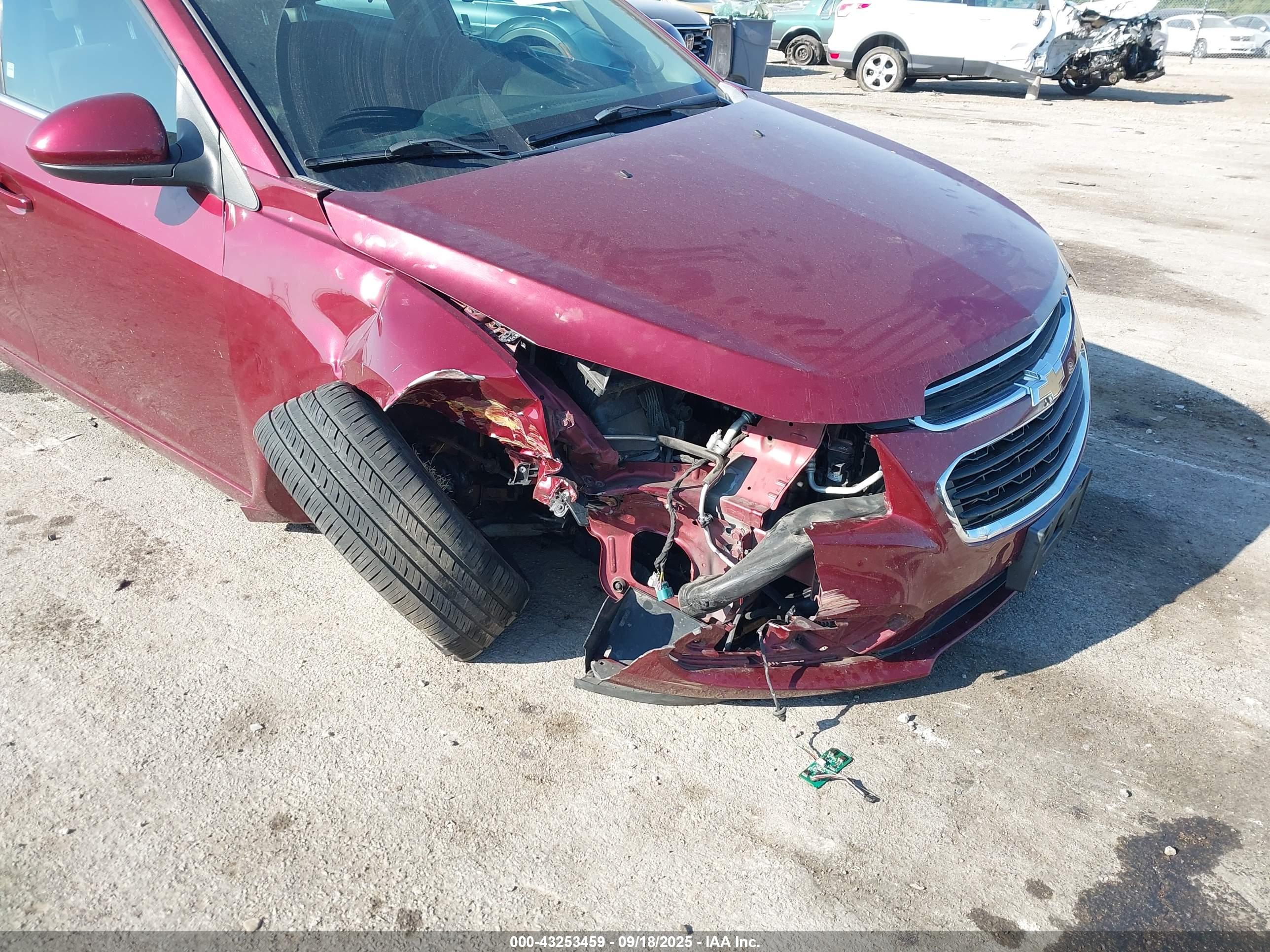 CHEVROLET CRUZE image 6