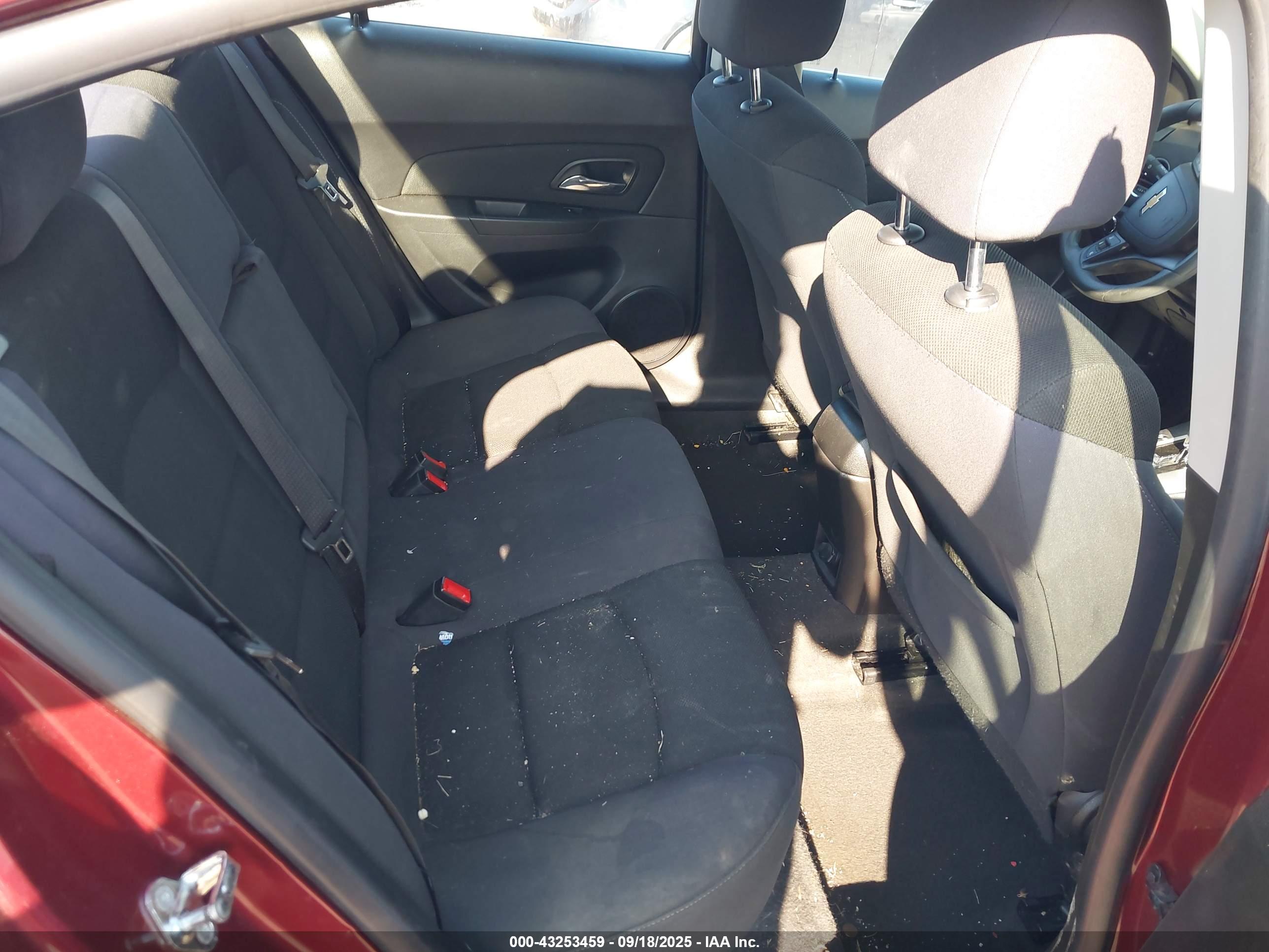 CHEVROLET CRUZE image 8