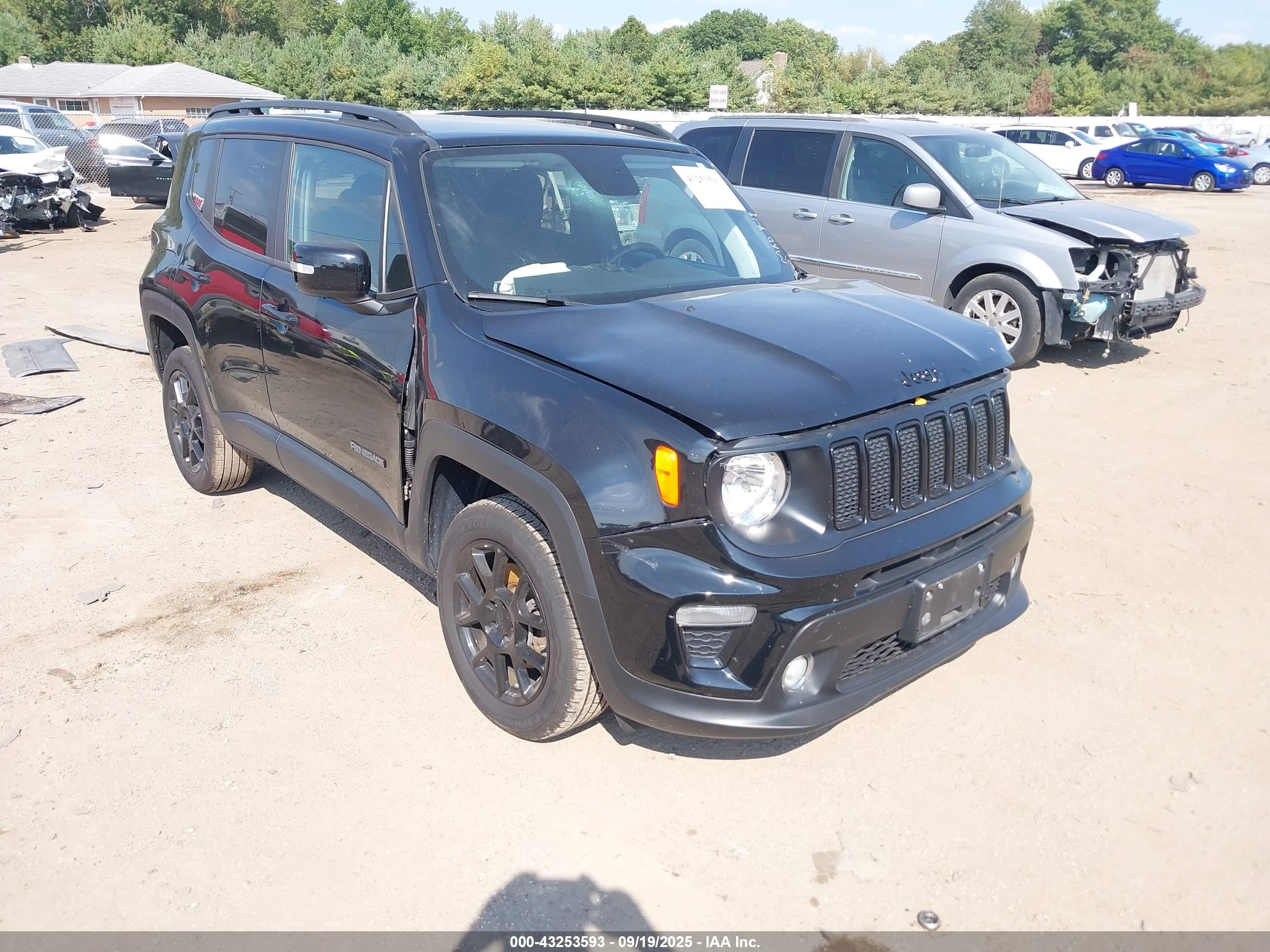 JEEP RENEGADE image 6
