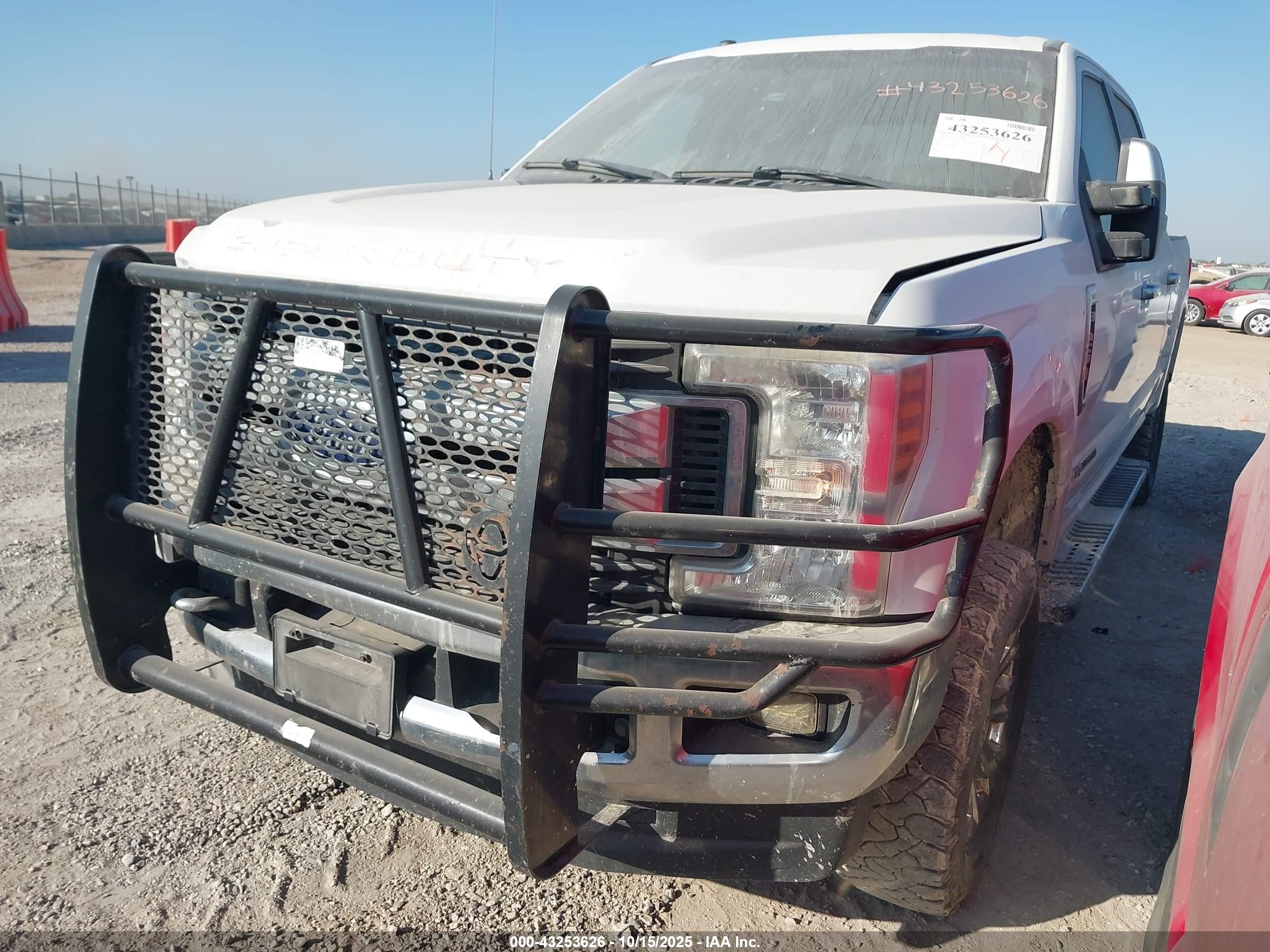 FORD F-250 image 2